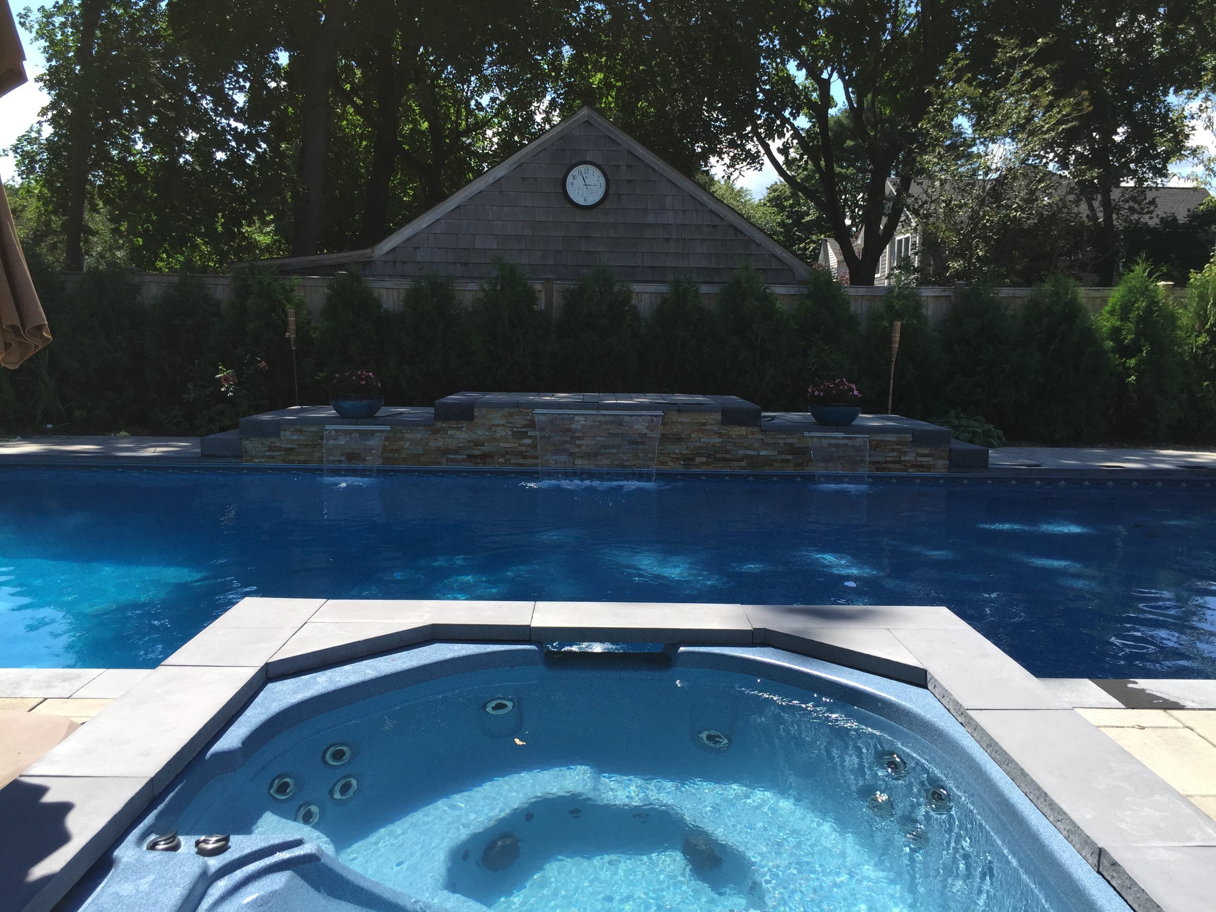 Design Details That Set Thoughtful Pools and Spas in Huntington, NY, Apart