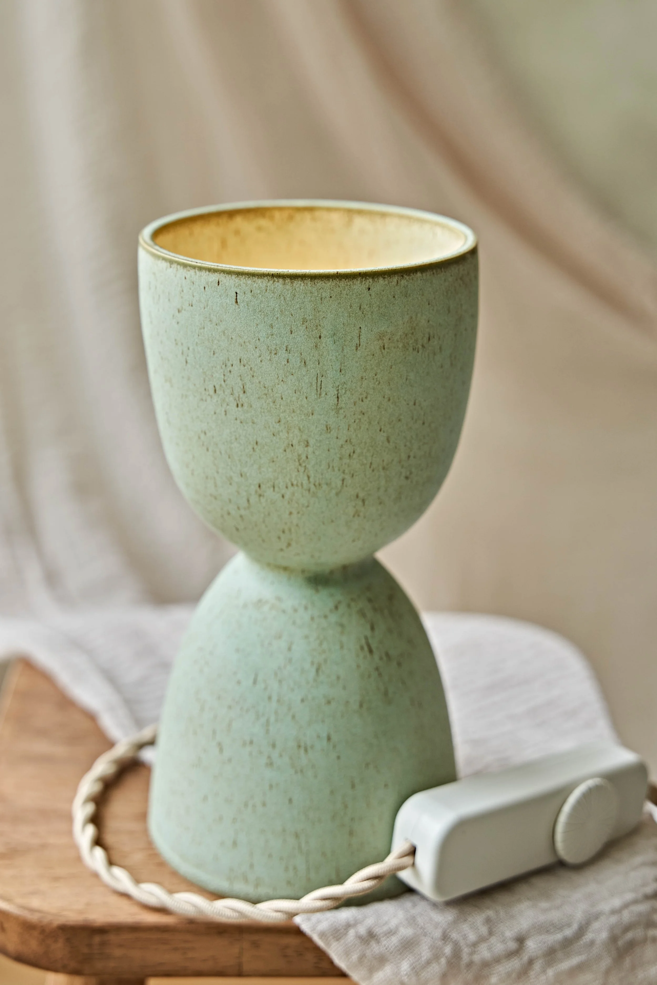 Candere-Porcelain-Luminary-1-1424.jpg