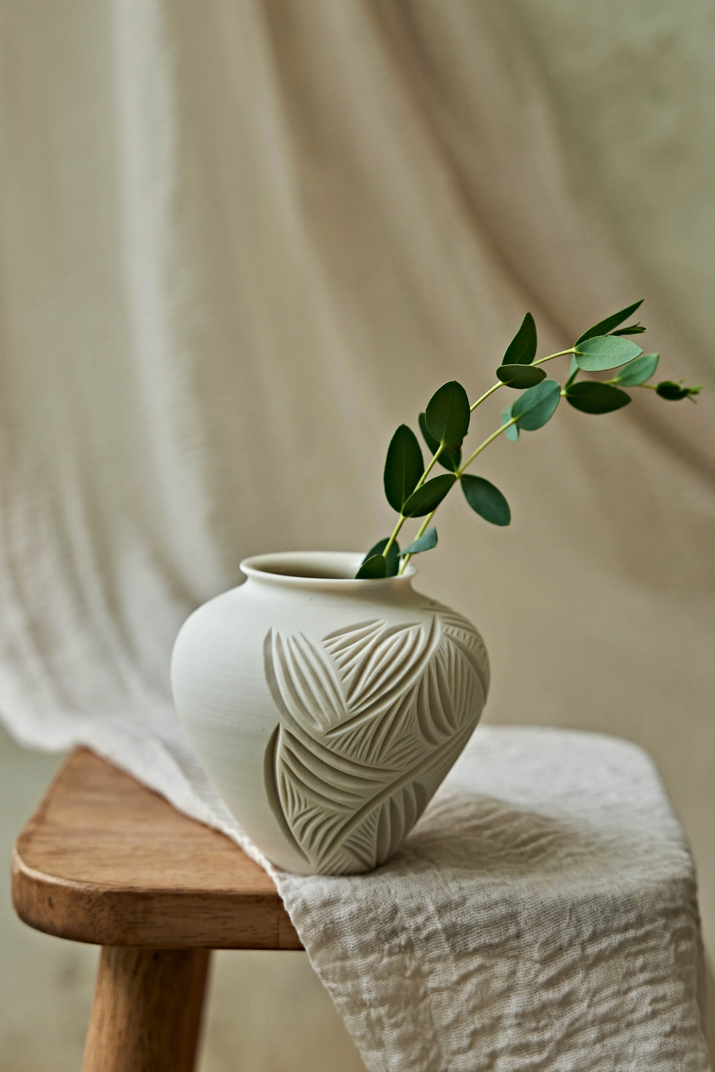 Candere-Porcelain-Vase-1-1289.jpg