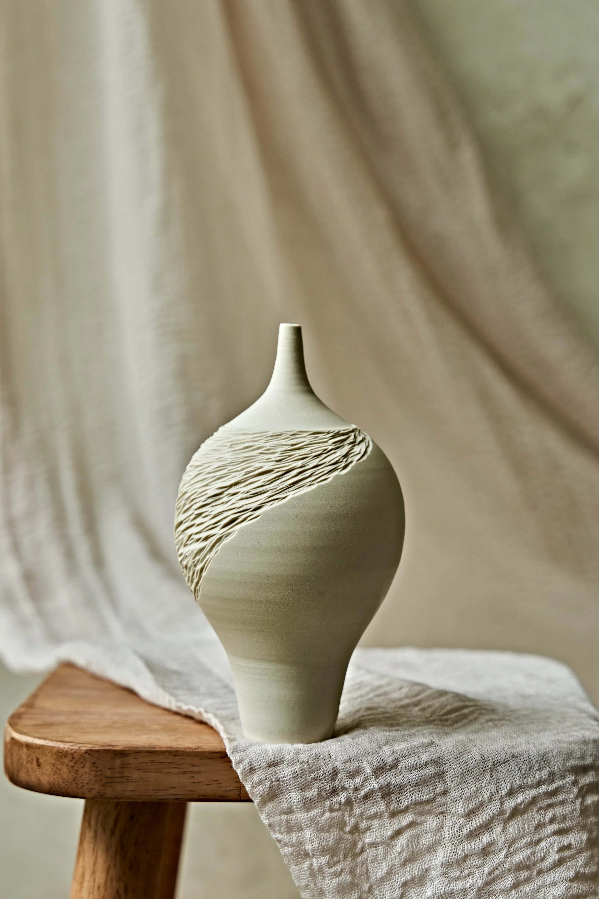 Candere-Porcelain-Oil-Lamps-2-0172.jpg