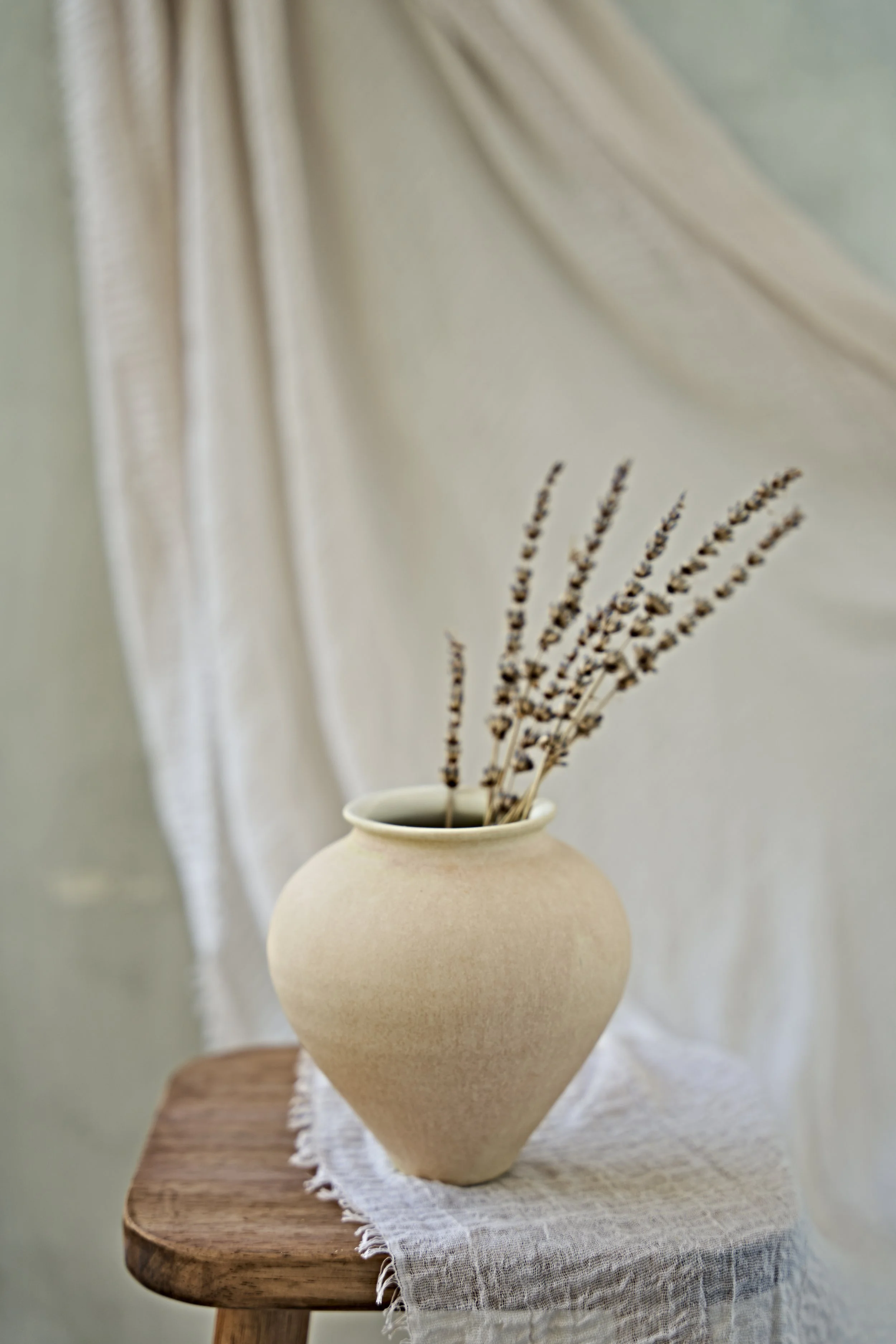 202511-Candere-Clay-Vases-In-Stock- 15.jpg