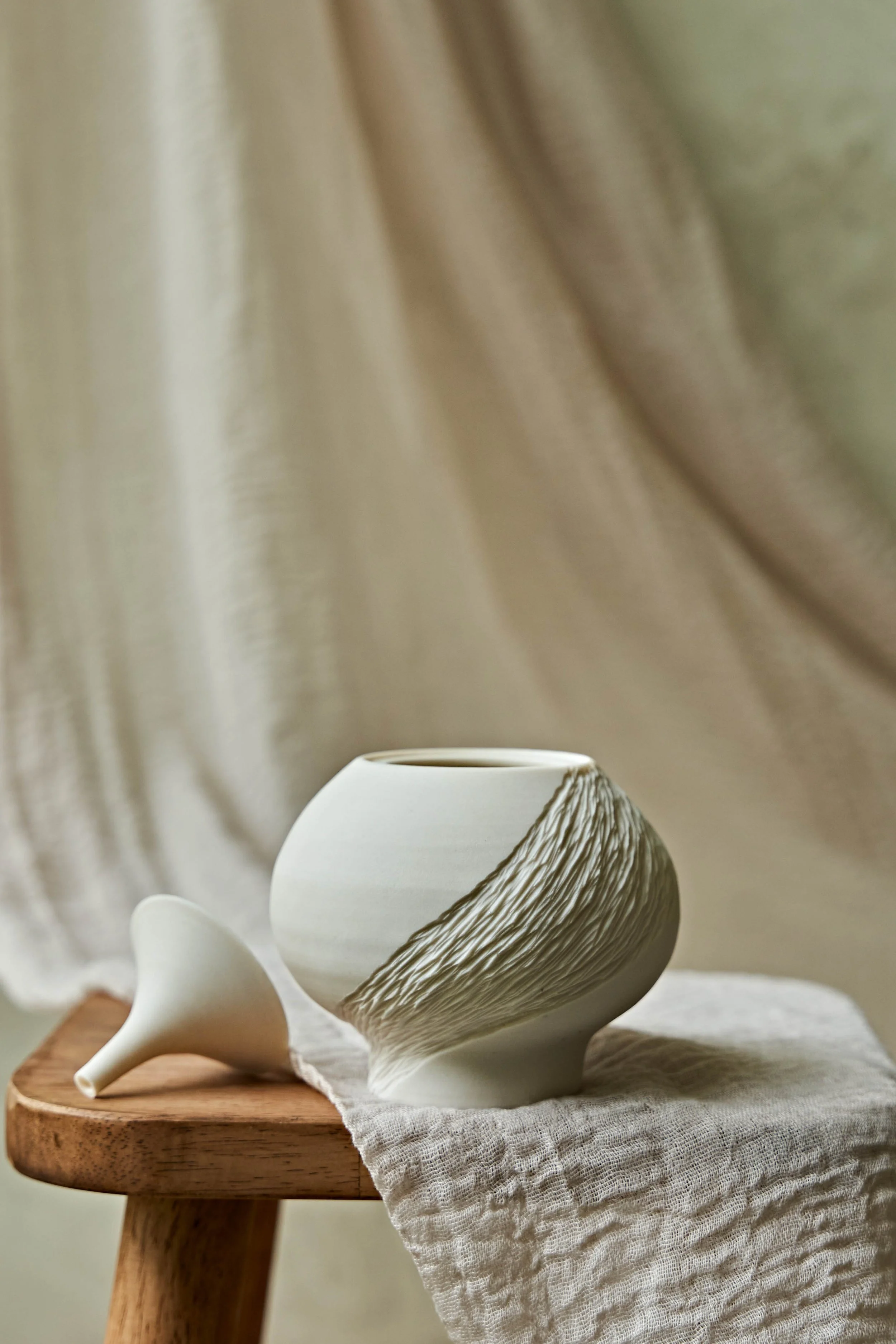 Candere-Porcelain-Oil-Lamps-1- 29.jpg