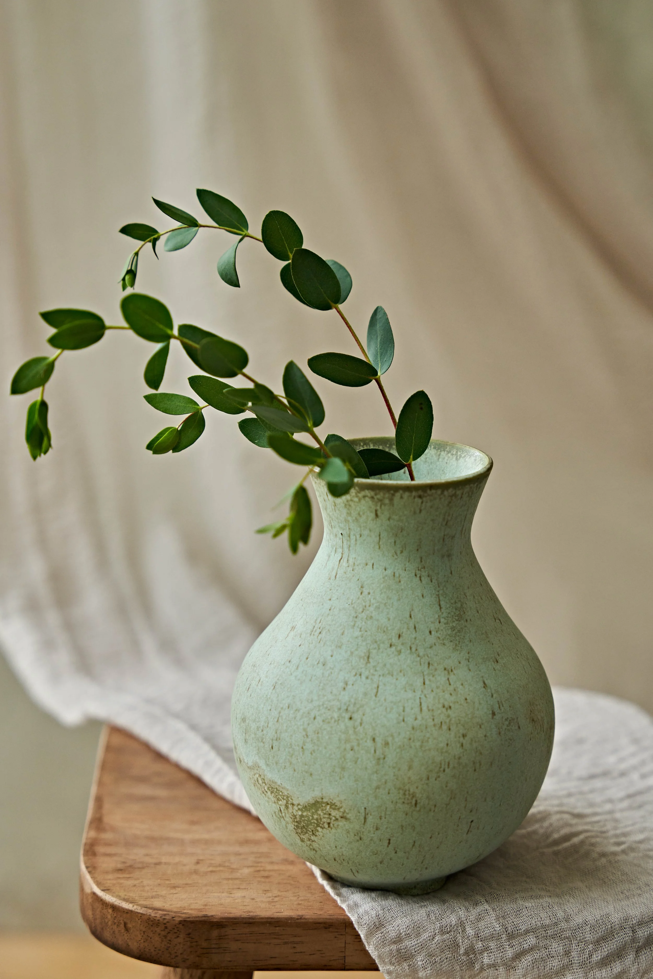 Candere-Porcelain-Vase-4-1342.jpg
