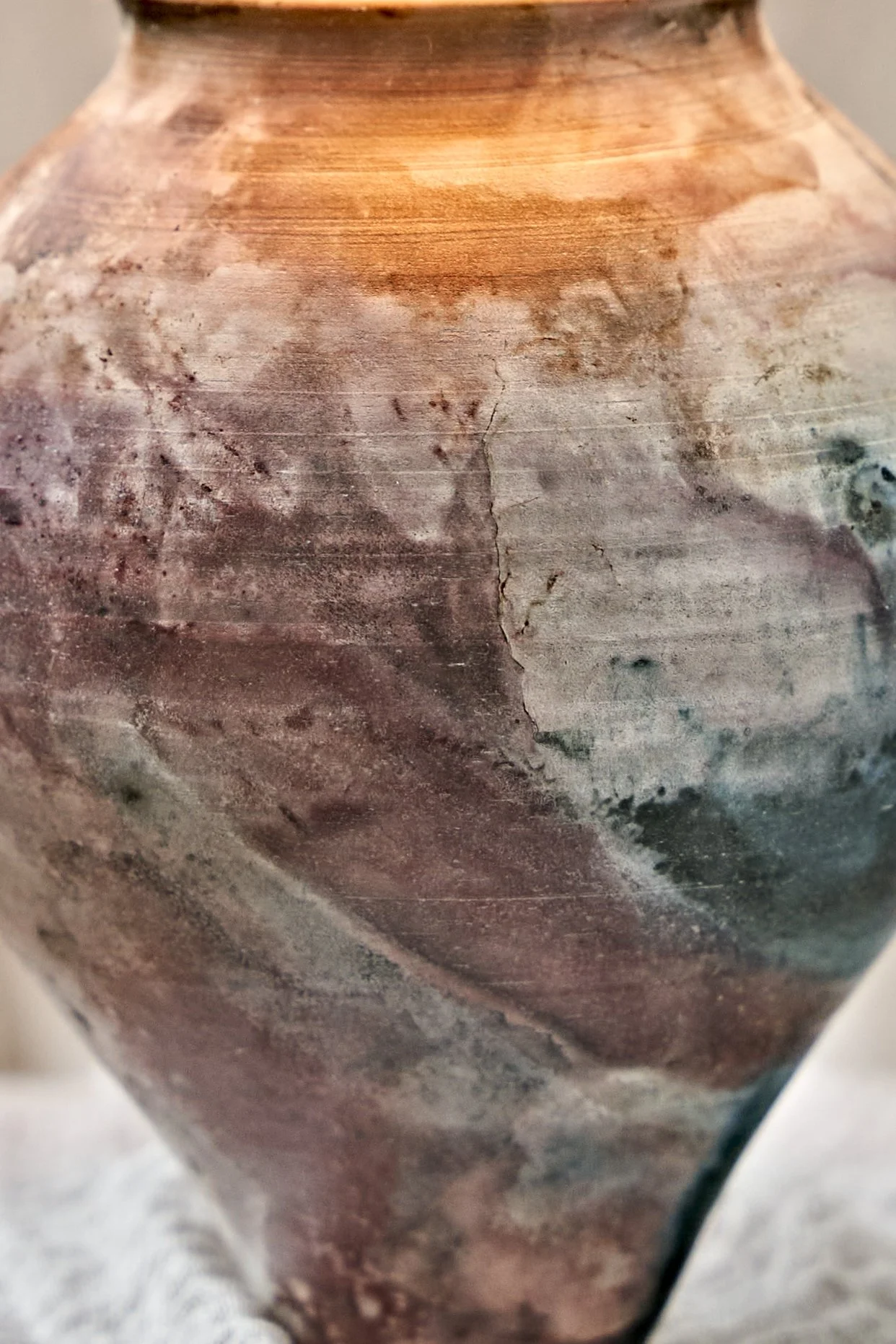 202511-Candere-Clay-Pit-Fired-Orb-04- 43 1-2.jpg