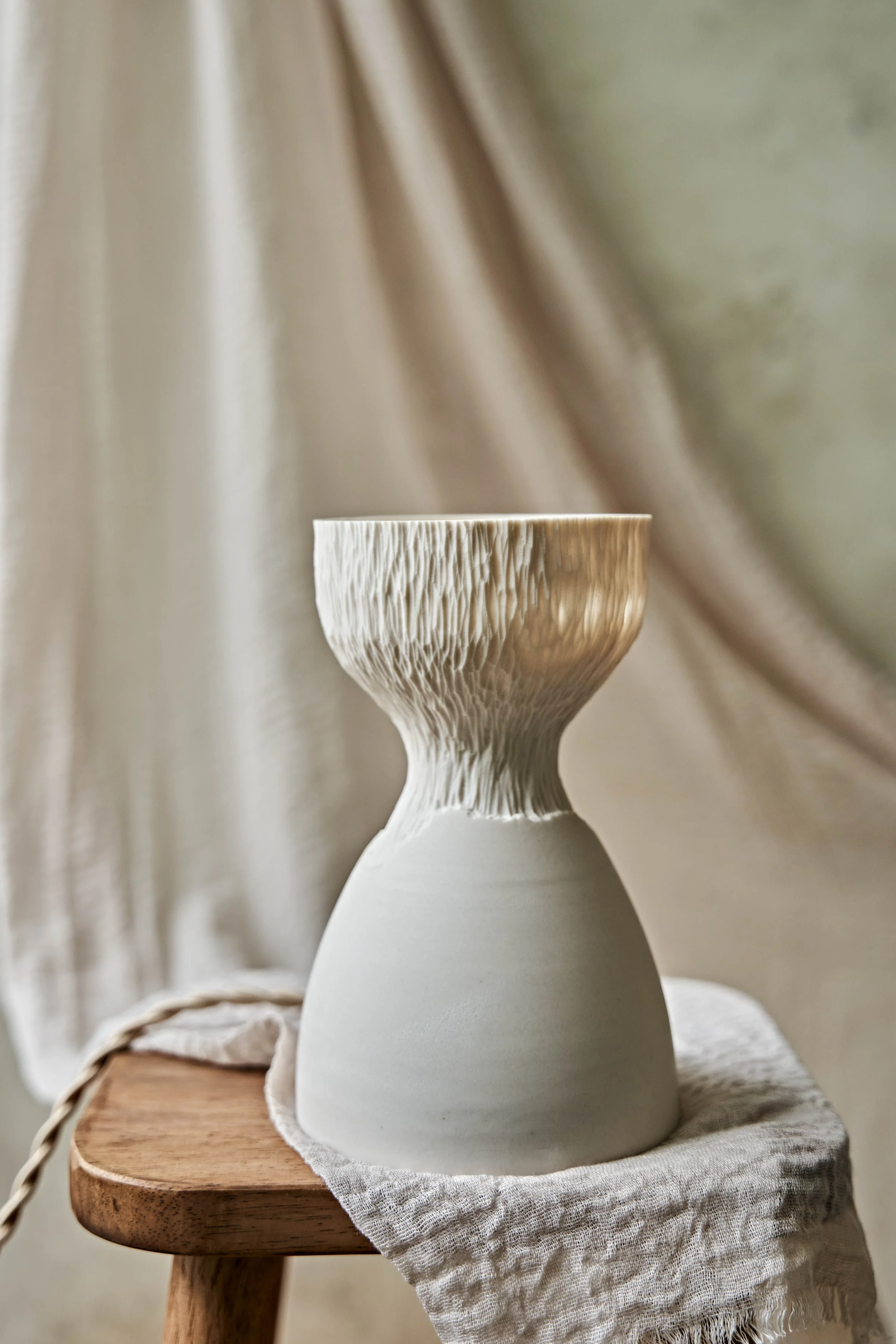 Candere-Porcelain-Luminary-8-.jpg