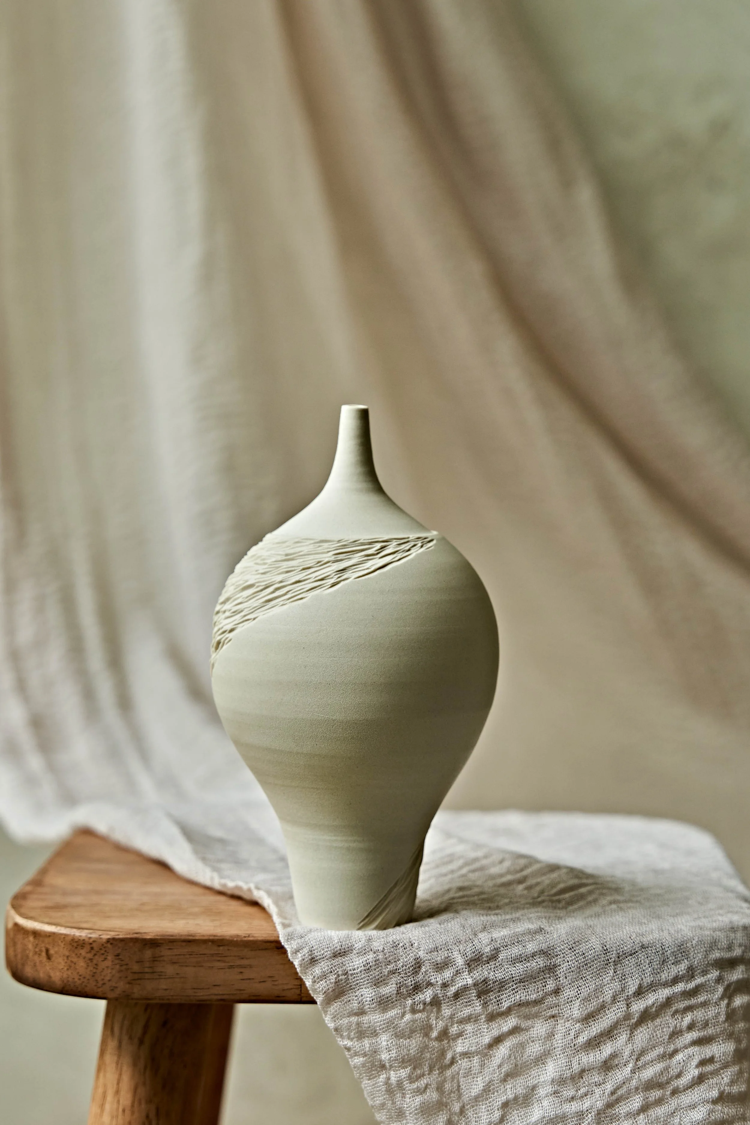 Candere-Porcelain-Oil-Lamps-2-0173.jpg