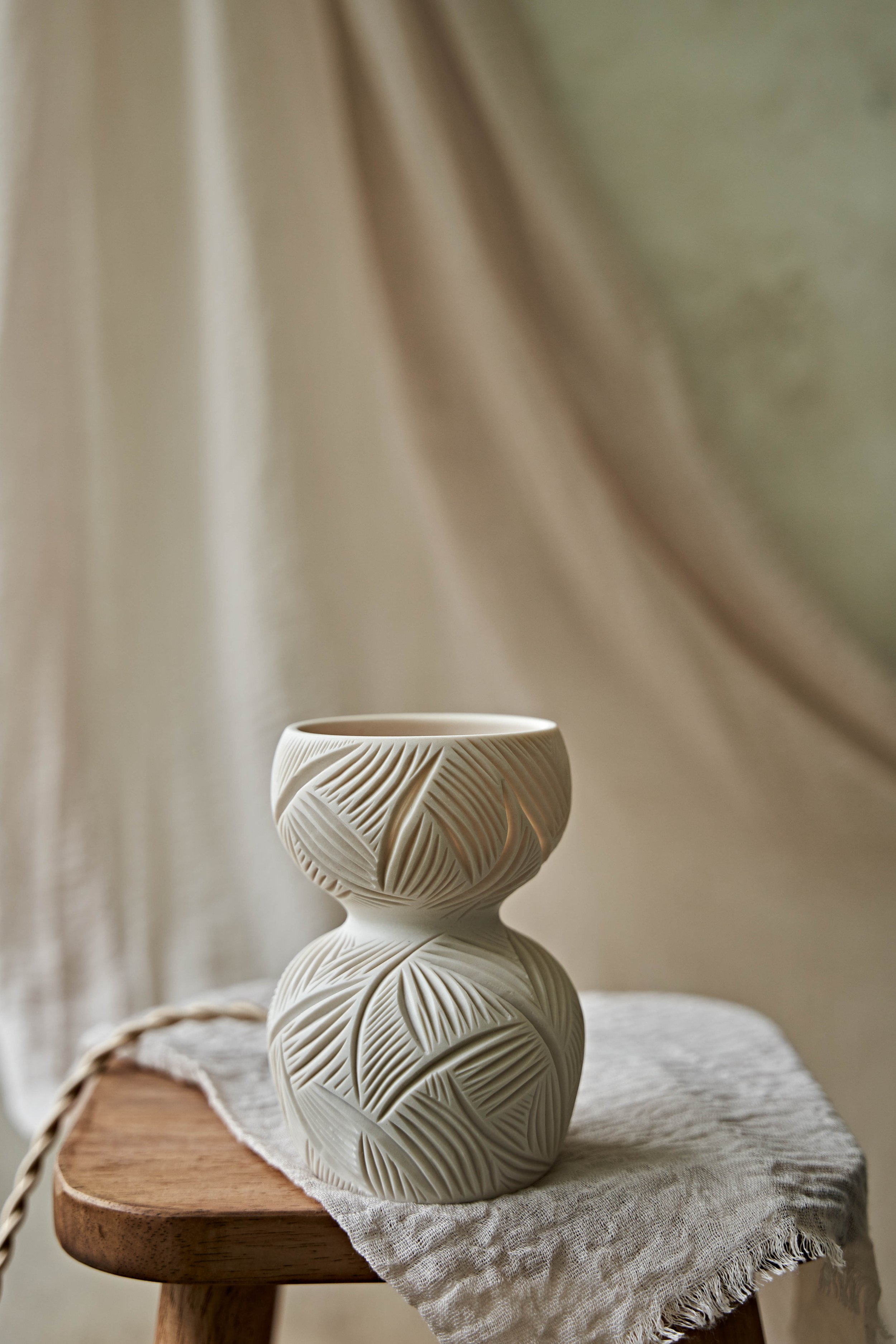 Candere-Porcelain-Luminary-11-1724.jpg