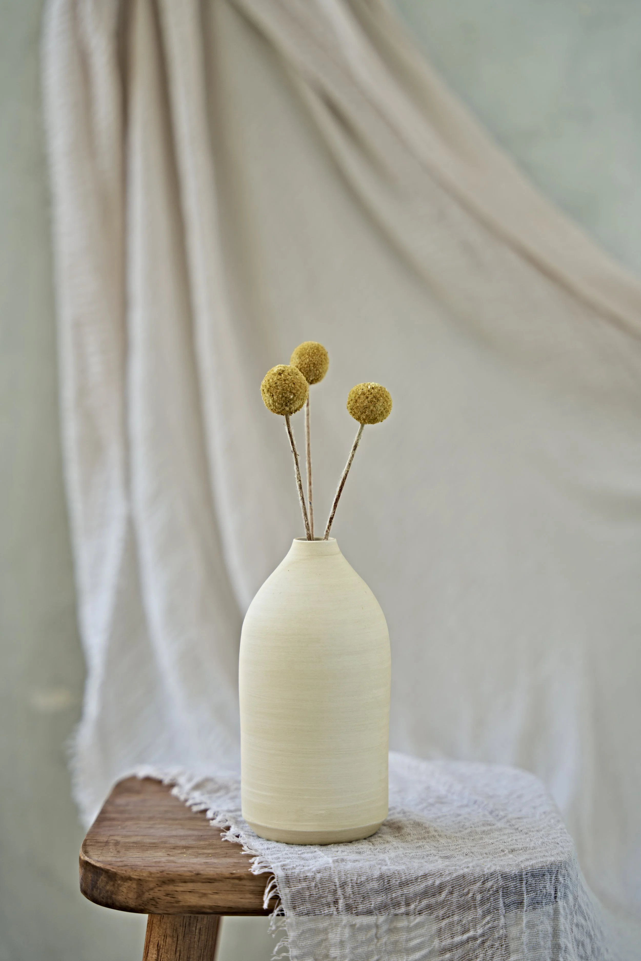 202511-Candere-Clay-Vases-In-Stock- 41.jpg