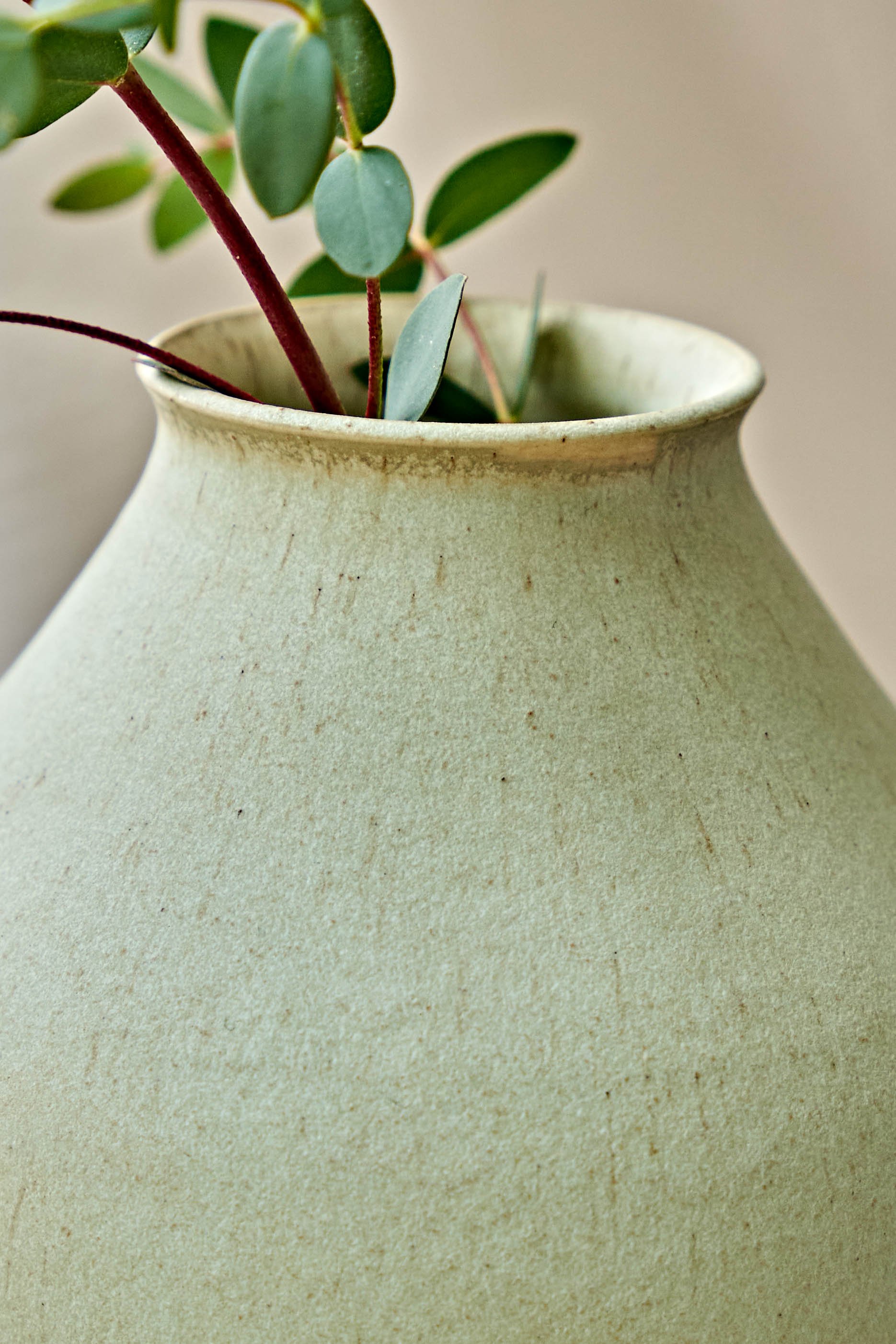 Candere-Porcelain-Vase-6-1382.jpg