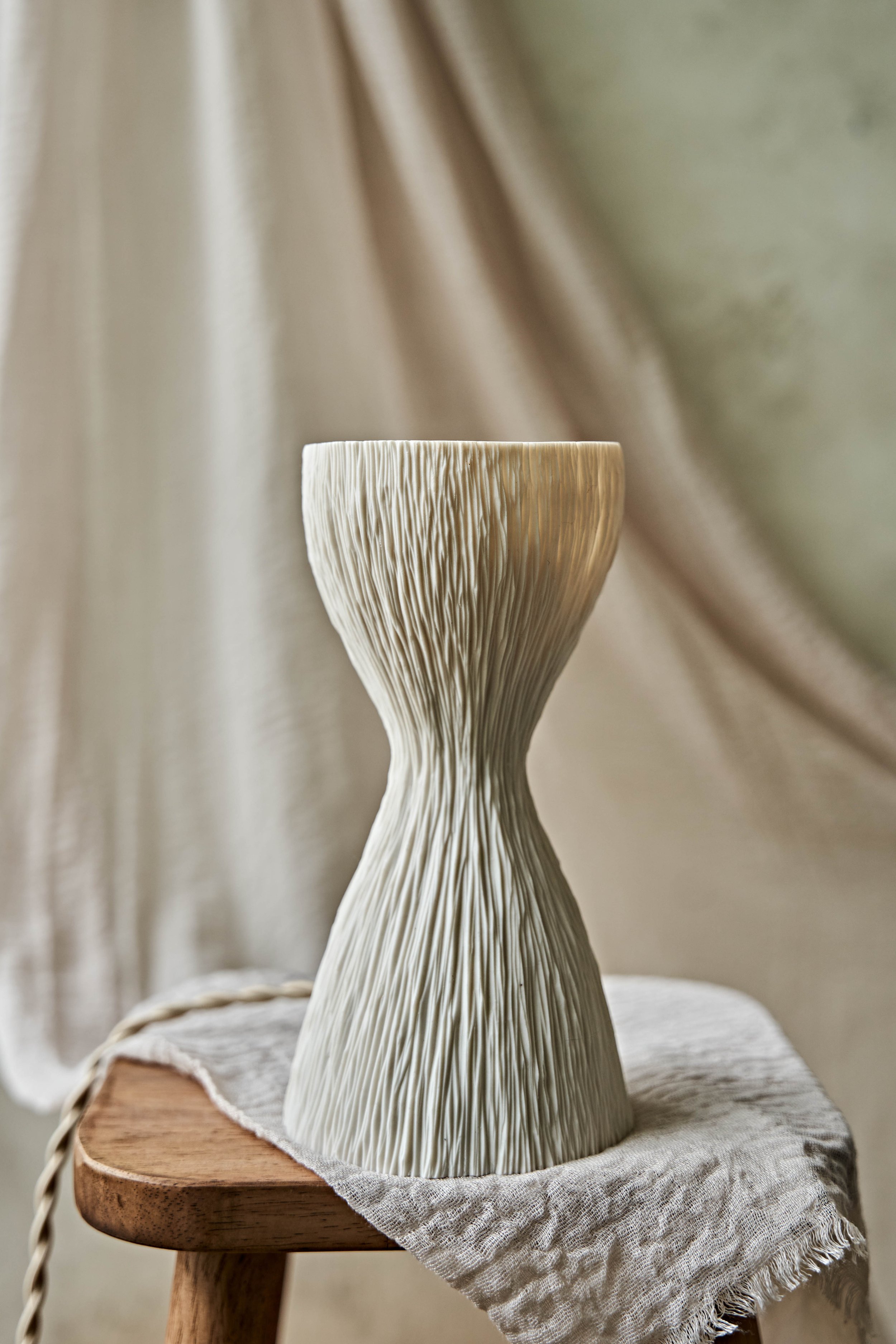 Candere-Porcelain-Luminary-7-1616.jpg