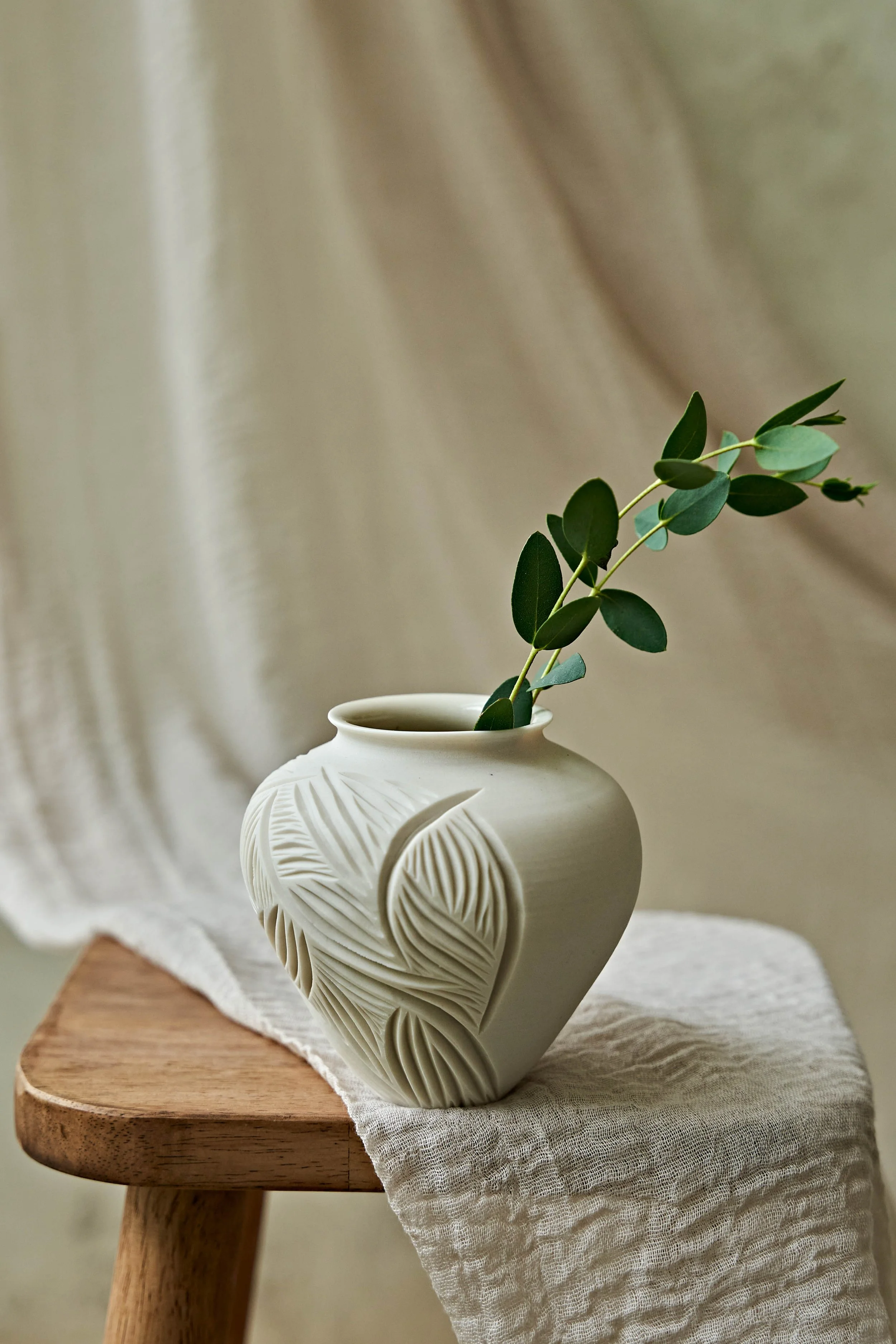 Candere-Porcelain-Vase-1-1294.jpg