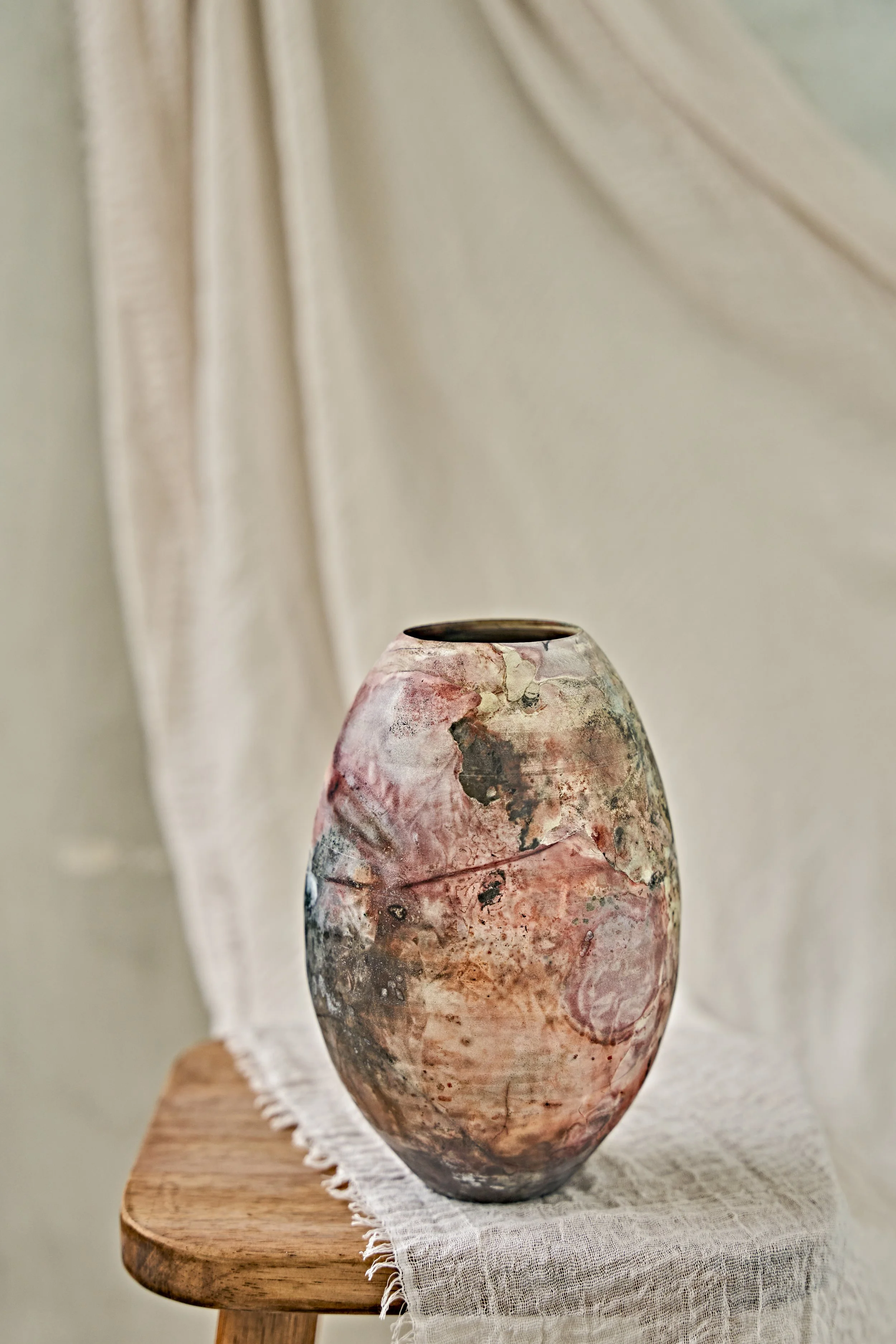 202511-Candere-Clay-Pit-Fired-Vase-02- 5.jpg