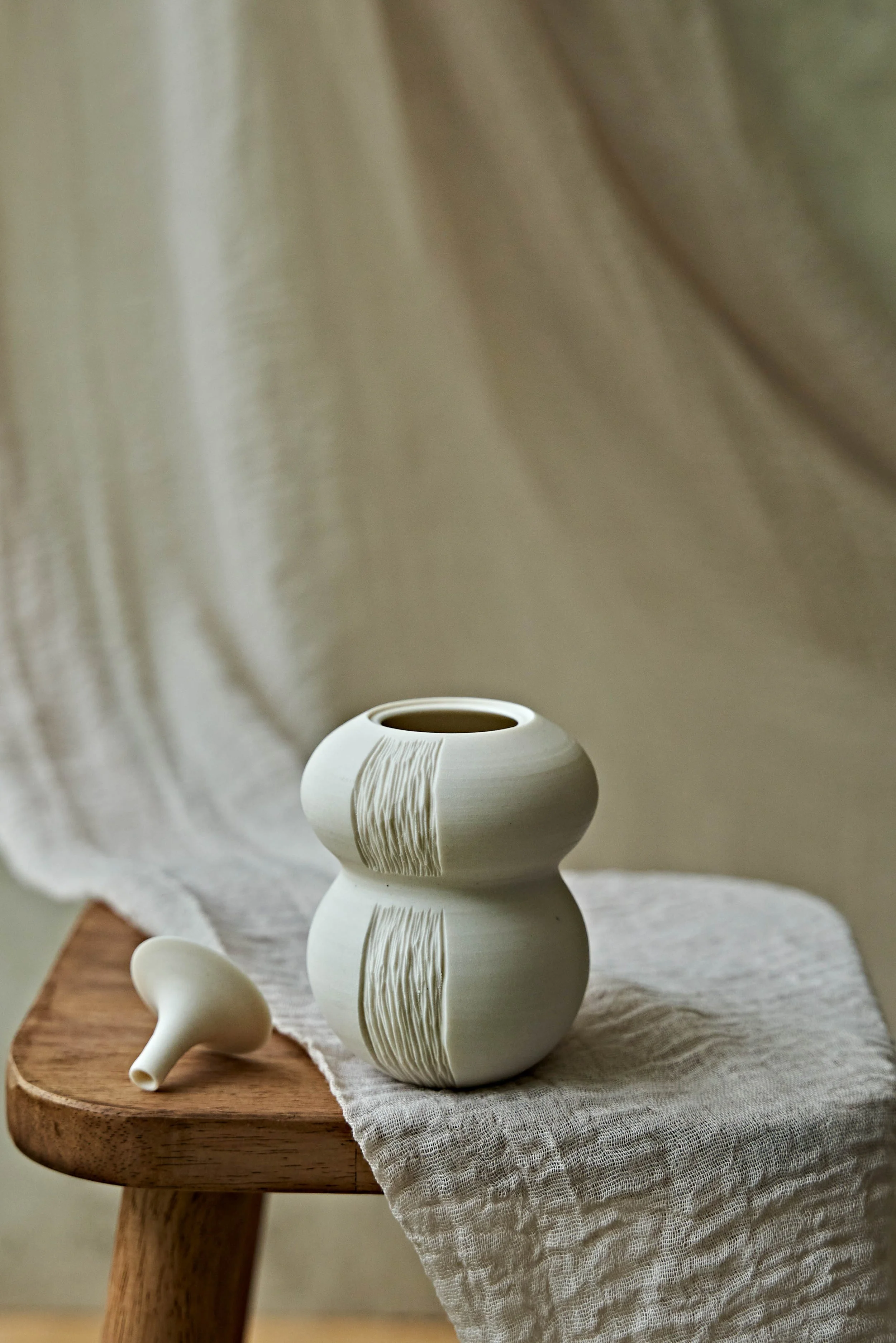 Candere-Porcelain-Oil-Lamps-9-1267.jpg