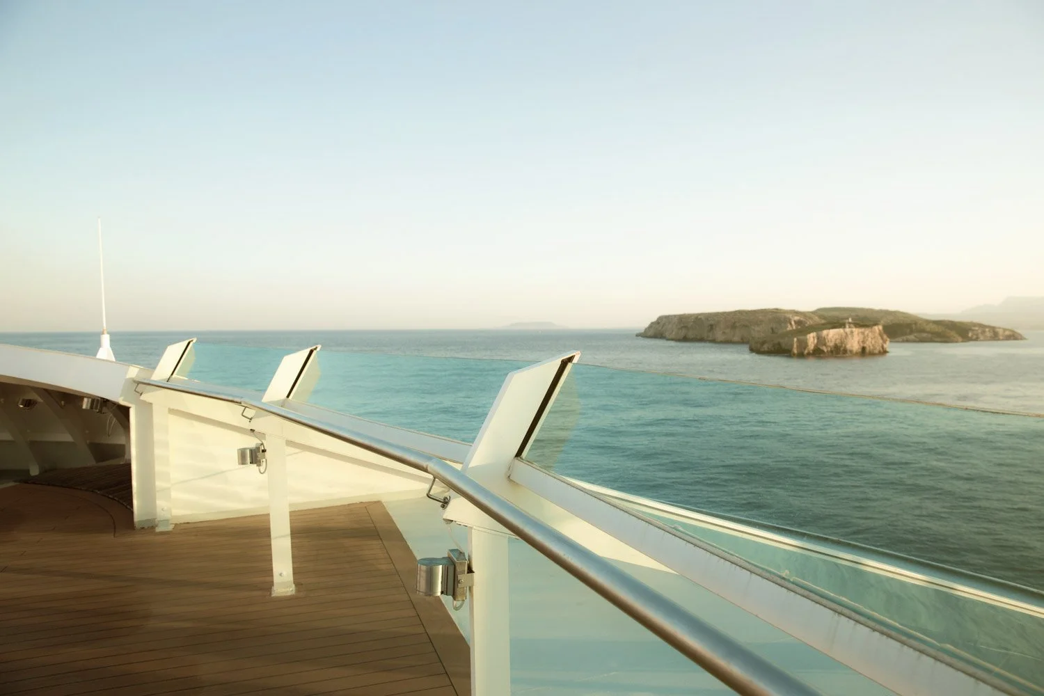 Seabourn_Still 07.jpg