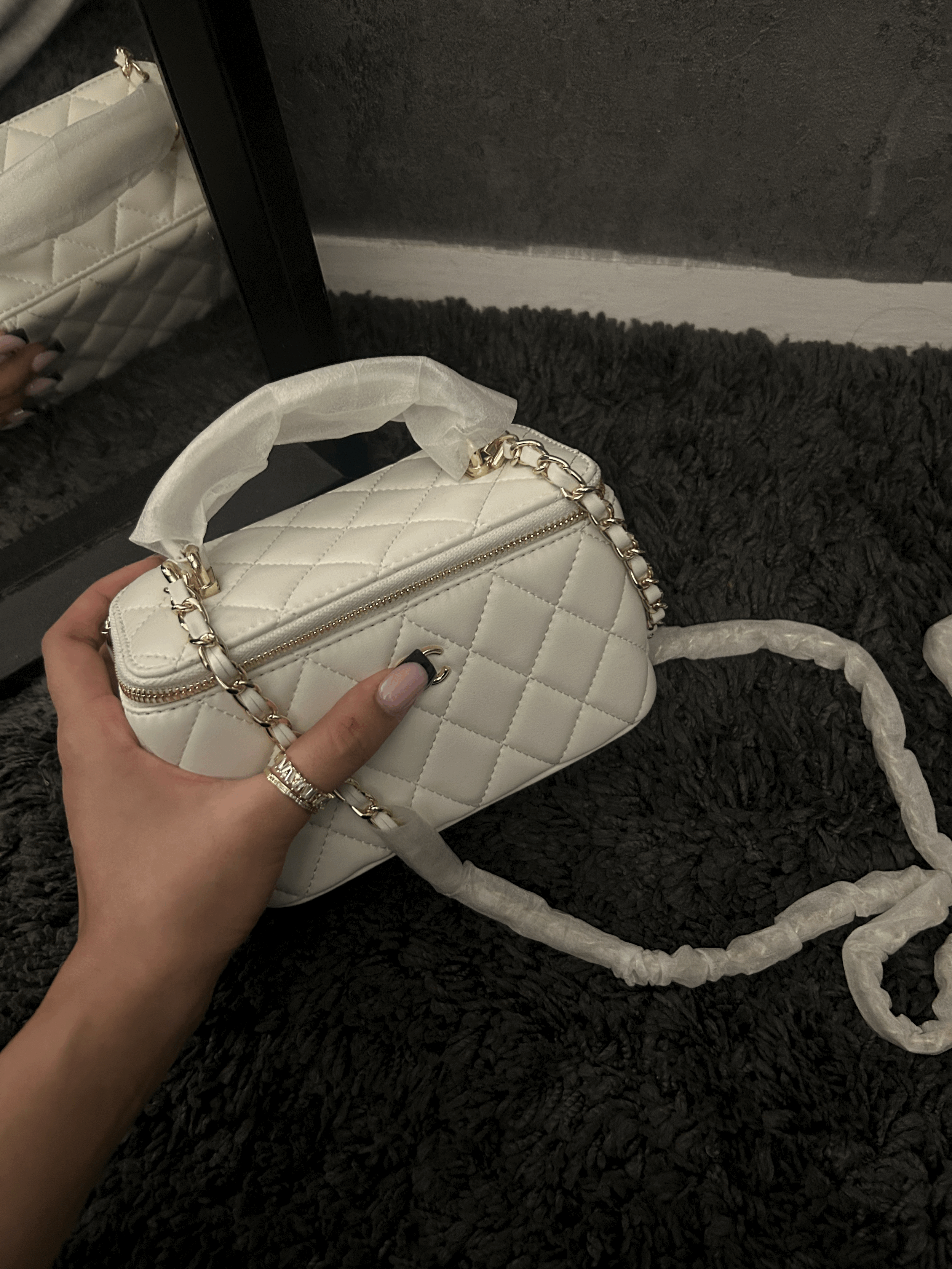 Large white vanity bag