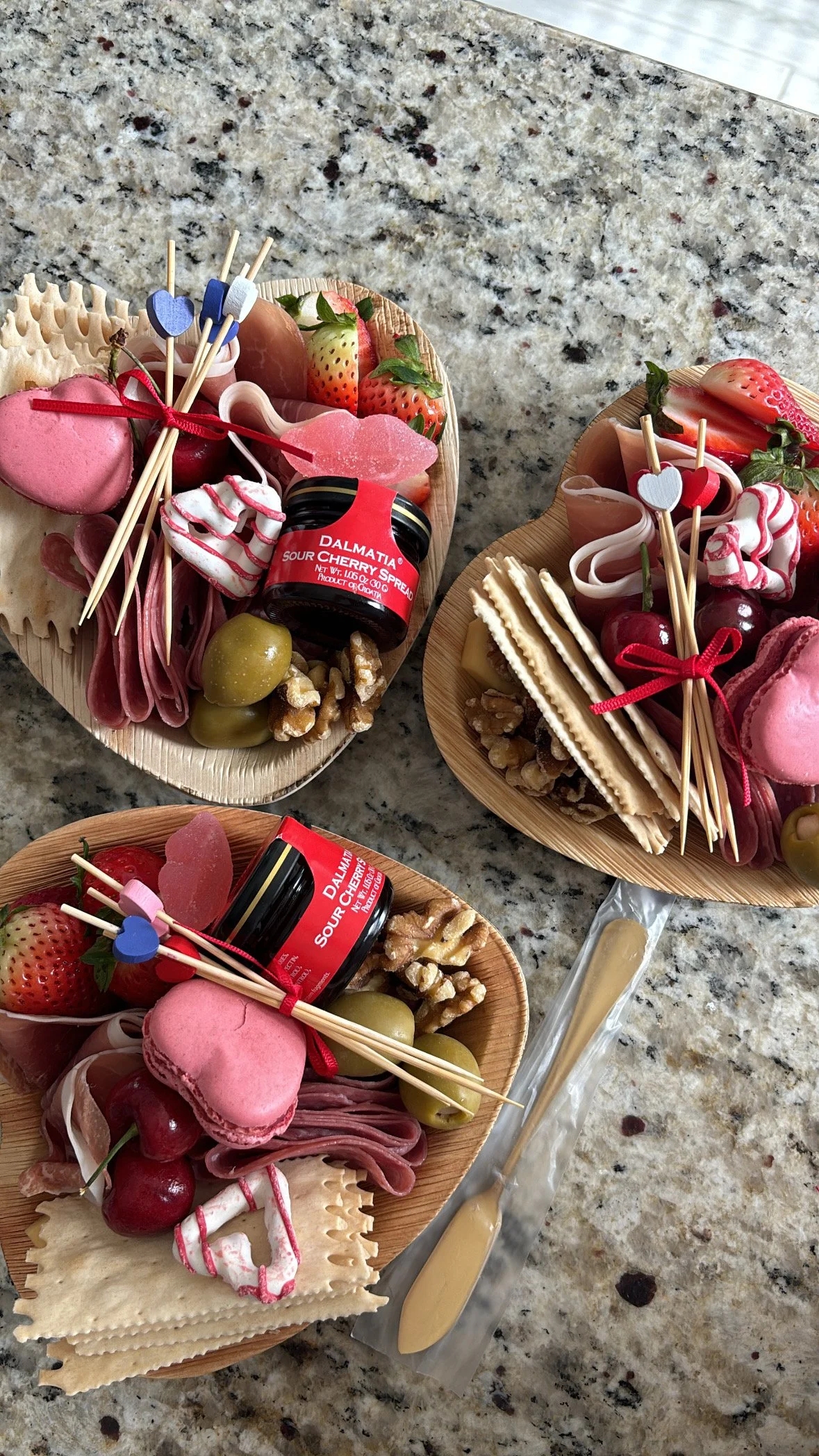 mini valentines board 2.JPG