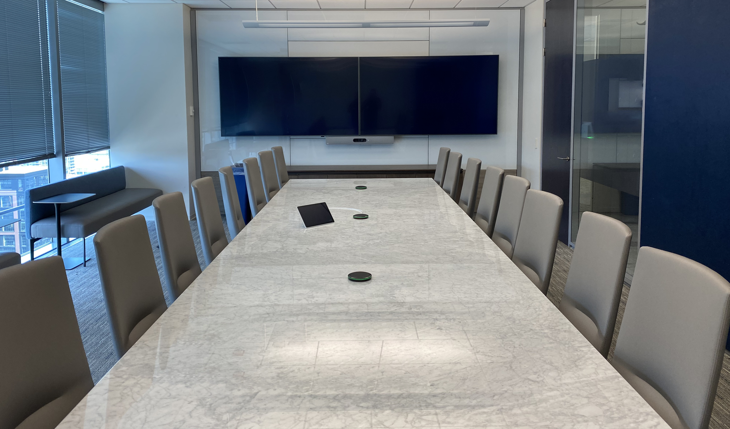 Dual Display Conference room. Zoom MTR microsoft teams room cisco webex polycom