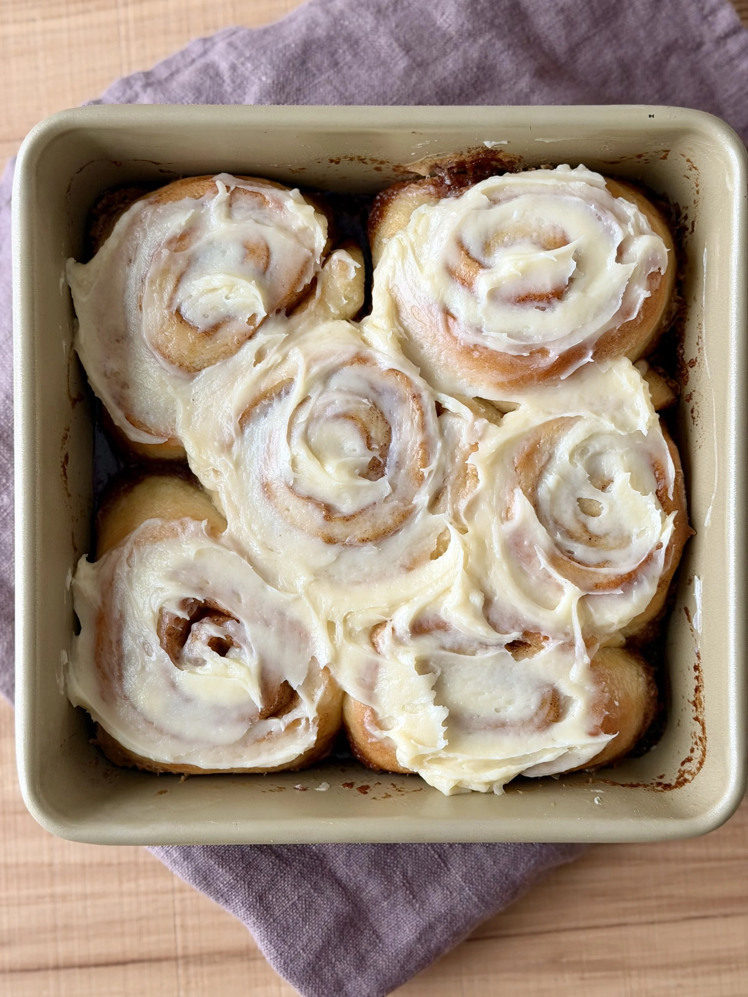 Cinnamon Rolls (6 count)