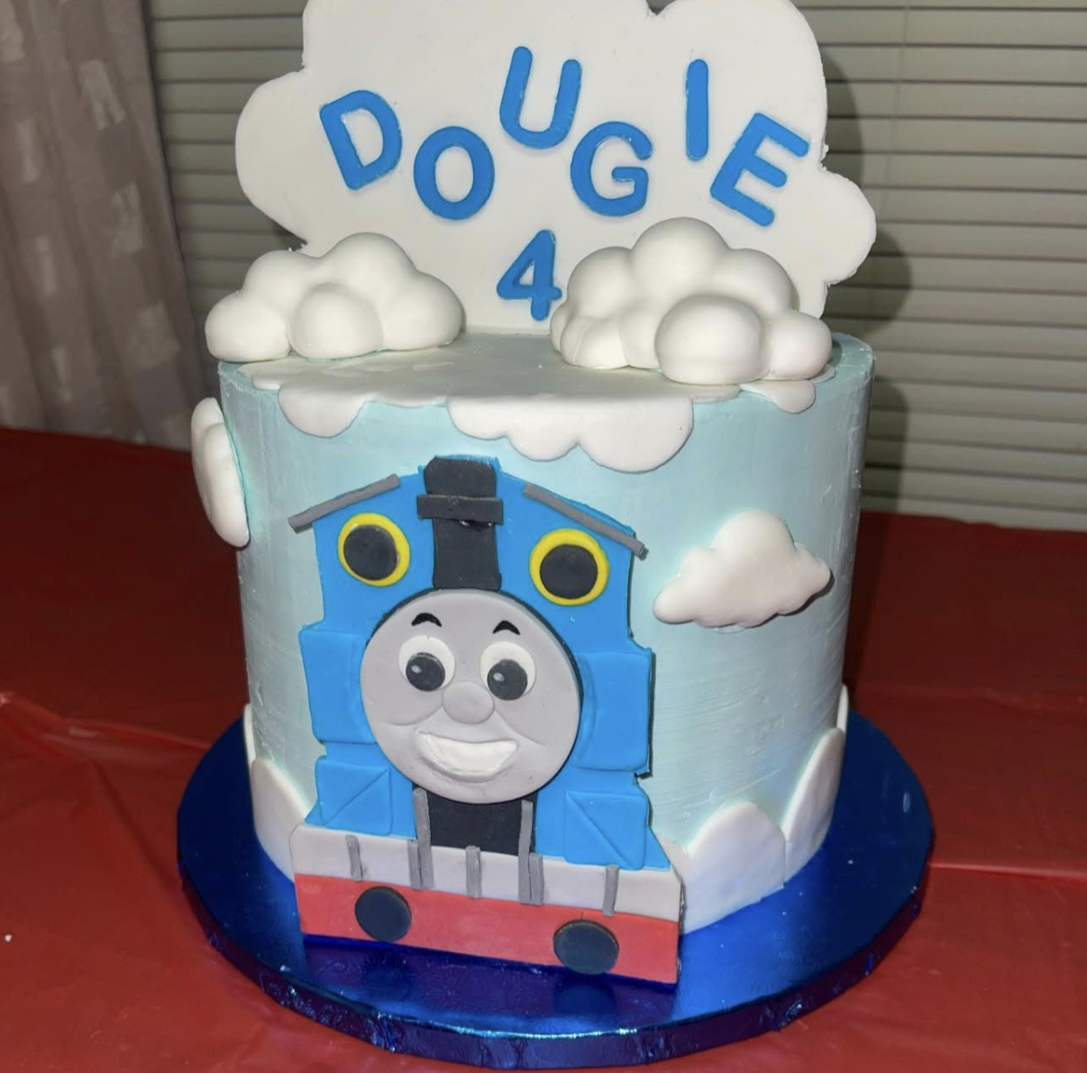 ThomastheTrainCake.png
