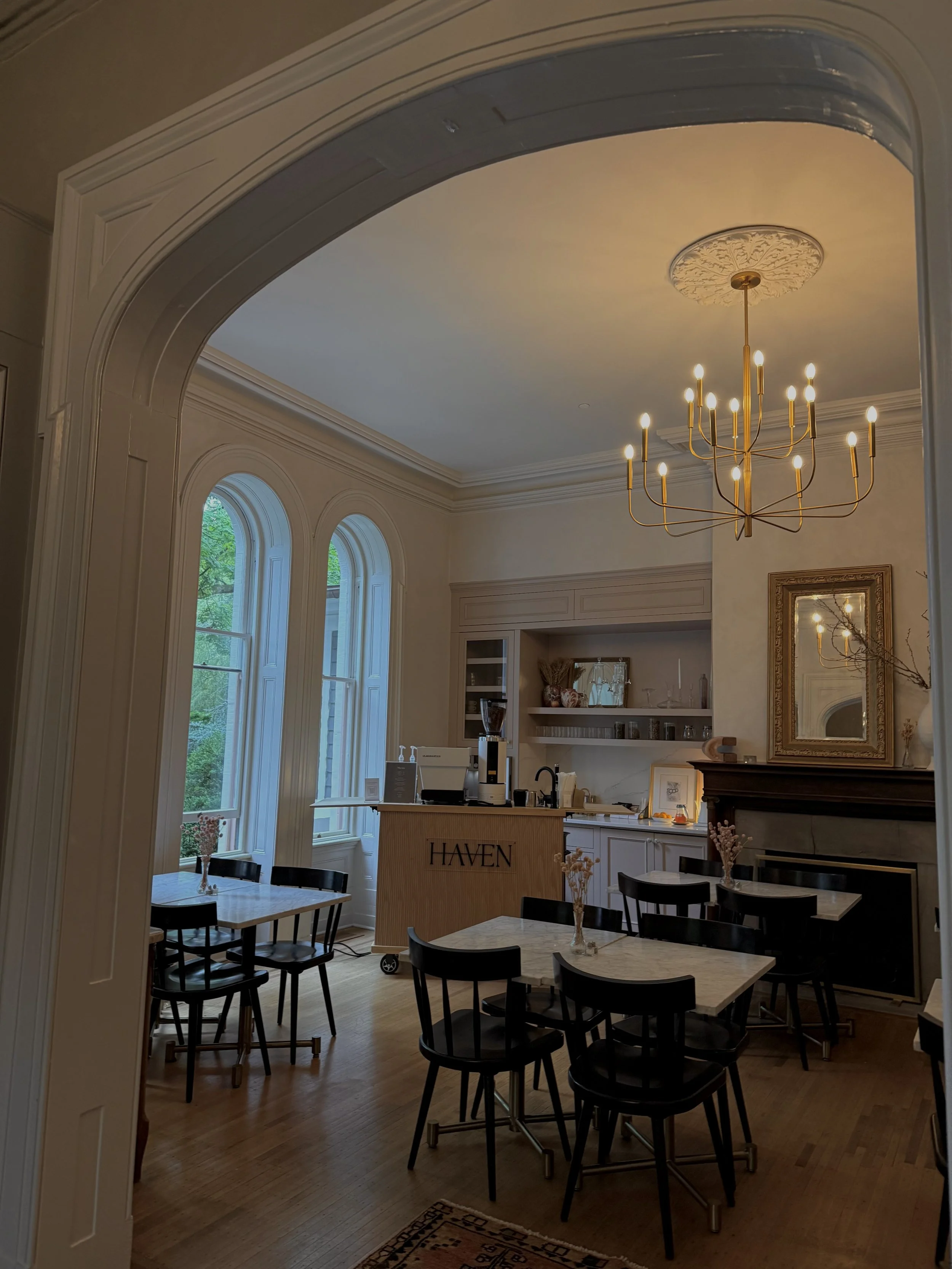 Sip & Shop | Heights House Hotel