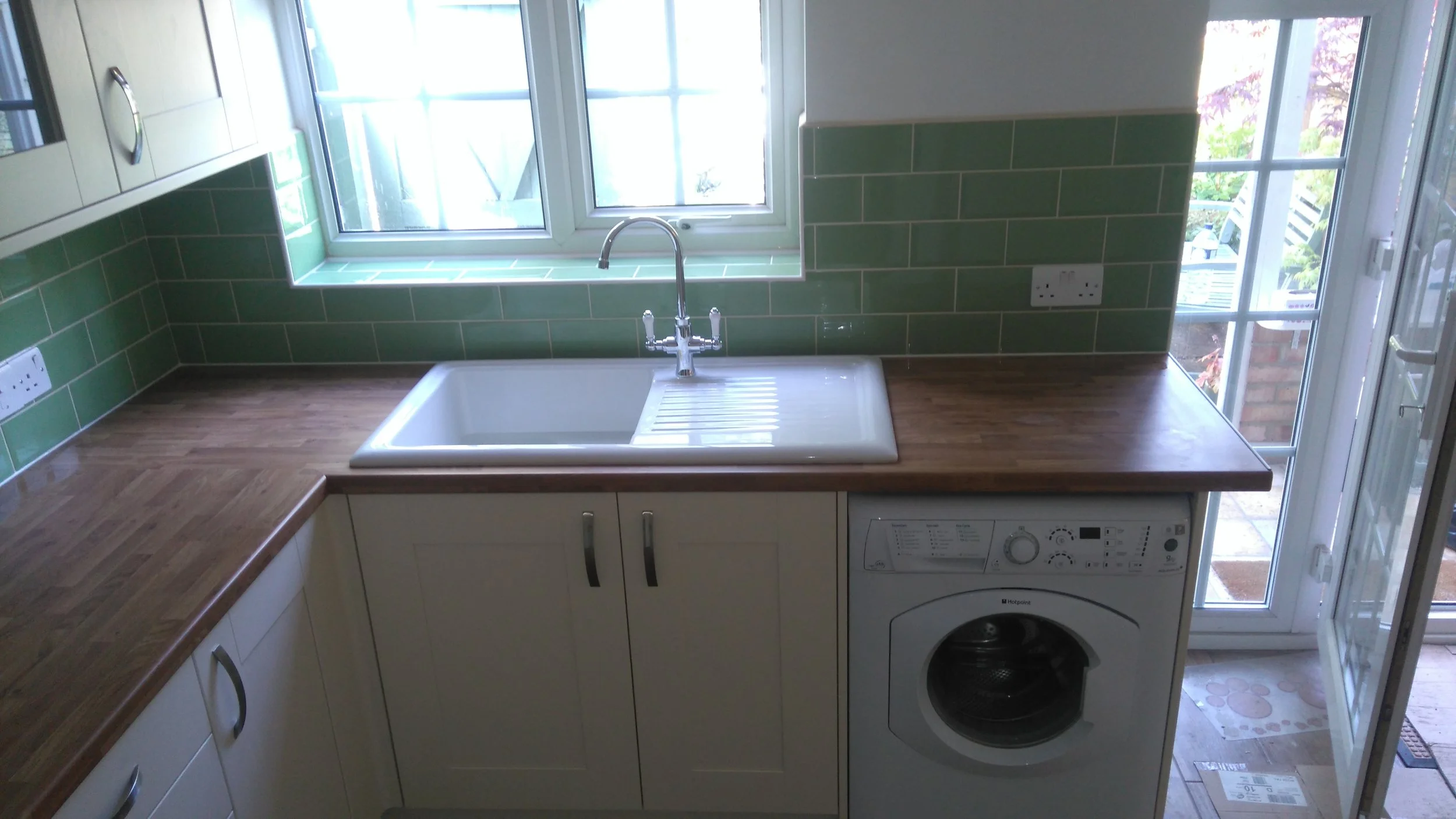 Konyha gyártás, konyha tervezés, asztalos, belsőépítészet beépített szekrény baal design bicske zsámbék budapest budakeszi telki budajenő zsámbéki medence