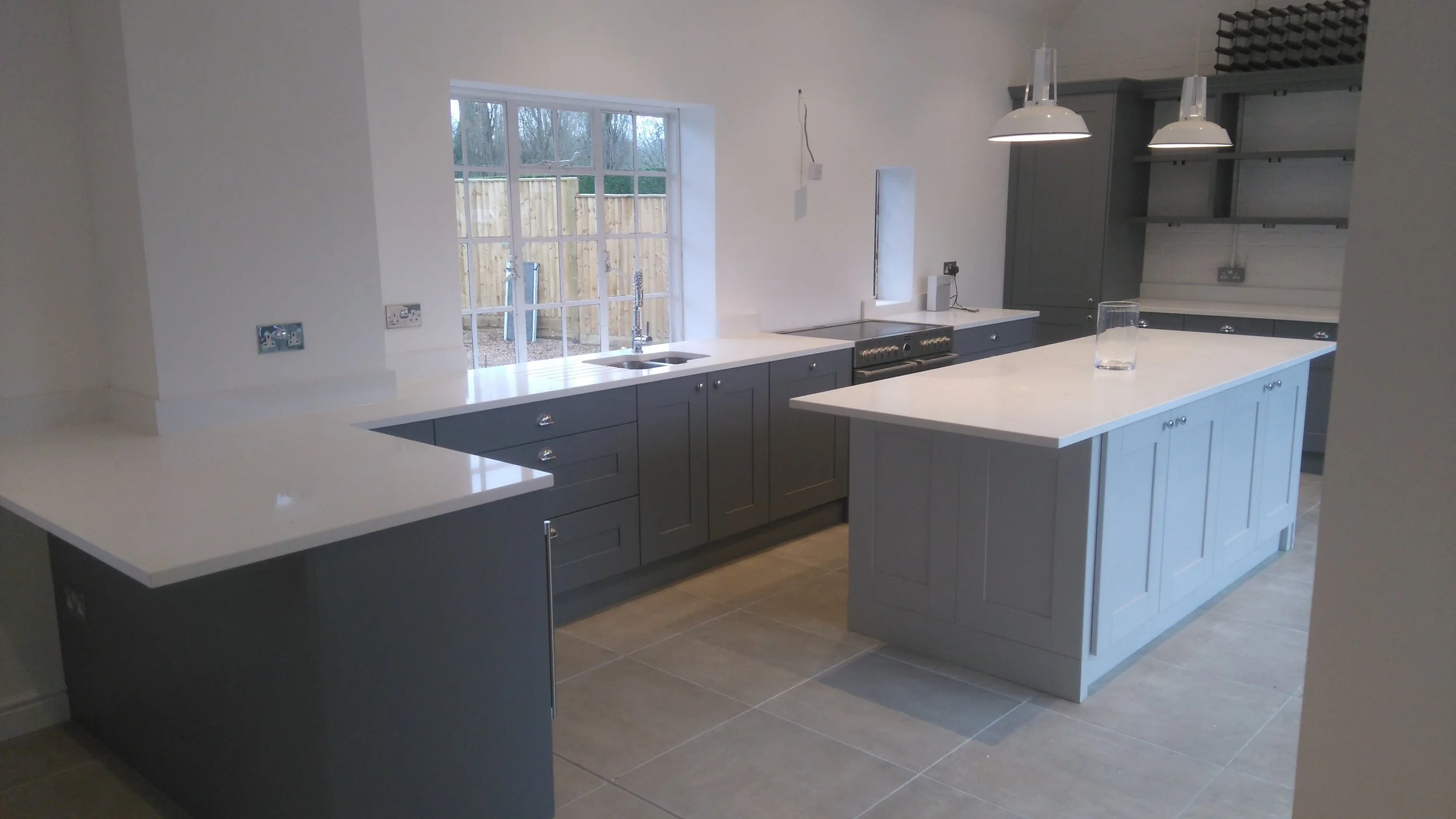 Konyha gyártás, konyha tervezés, asztalos, belsőépítészet beépített szekrény baal design bicske zsámbék budapest budakeszi telki budajenő zsámbéki medence