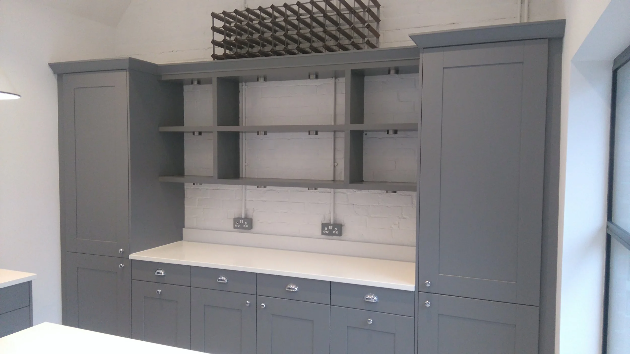 Konyha gyártás, konyha tervezés, asztalos, belsőépítészet beépített szekrény baal design bicske zsámbék budapest budakeszi telki budajenő zsámbéki medence