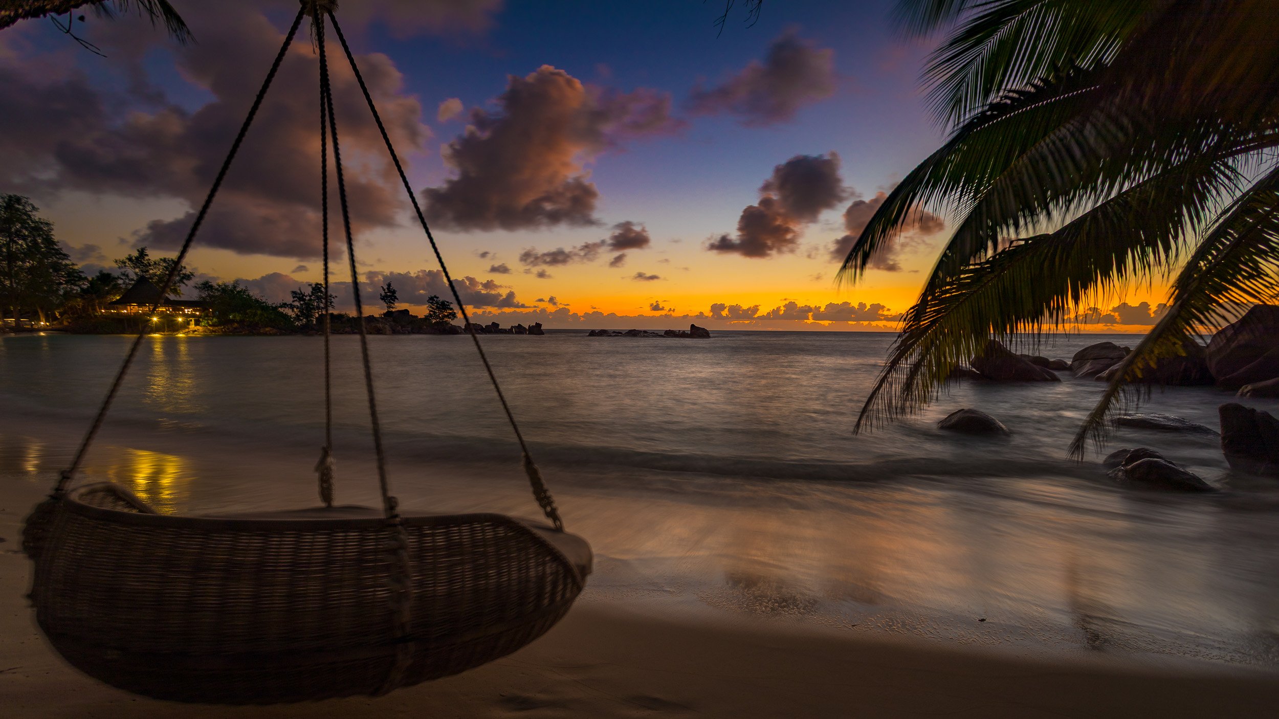 Constance Lemuria Resort on Praslin, Seychelles – tropical luxury hotel nestled between granite boulders, palm trees and the ocean.