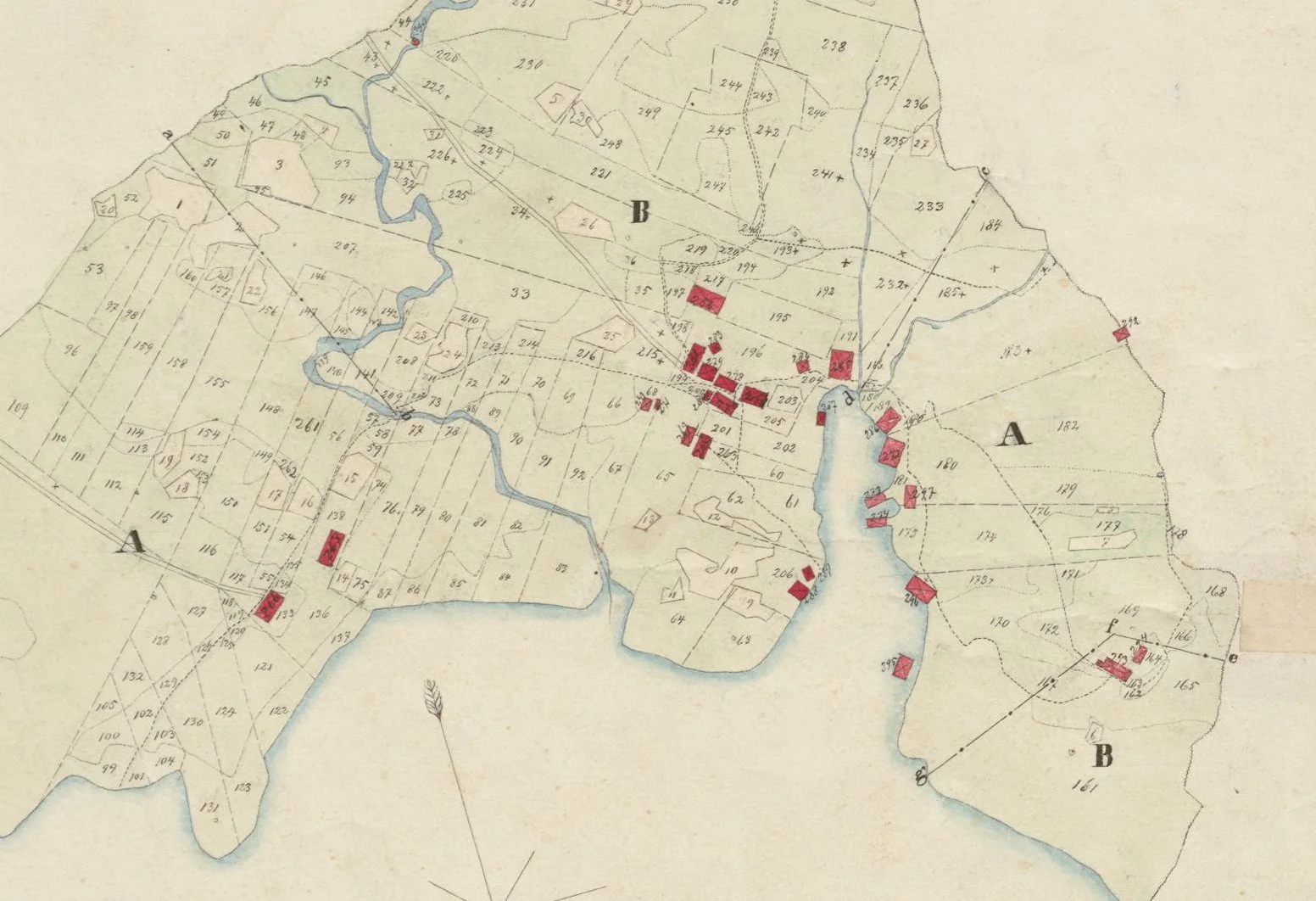 Detalj fra utskiftningskartet over Husevåg i 1877 med Vågen, røde bygninger, blå vannløp og nummererte jordflater.