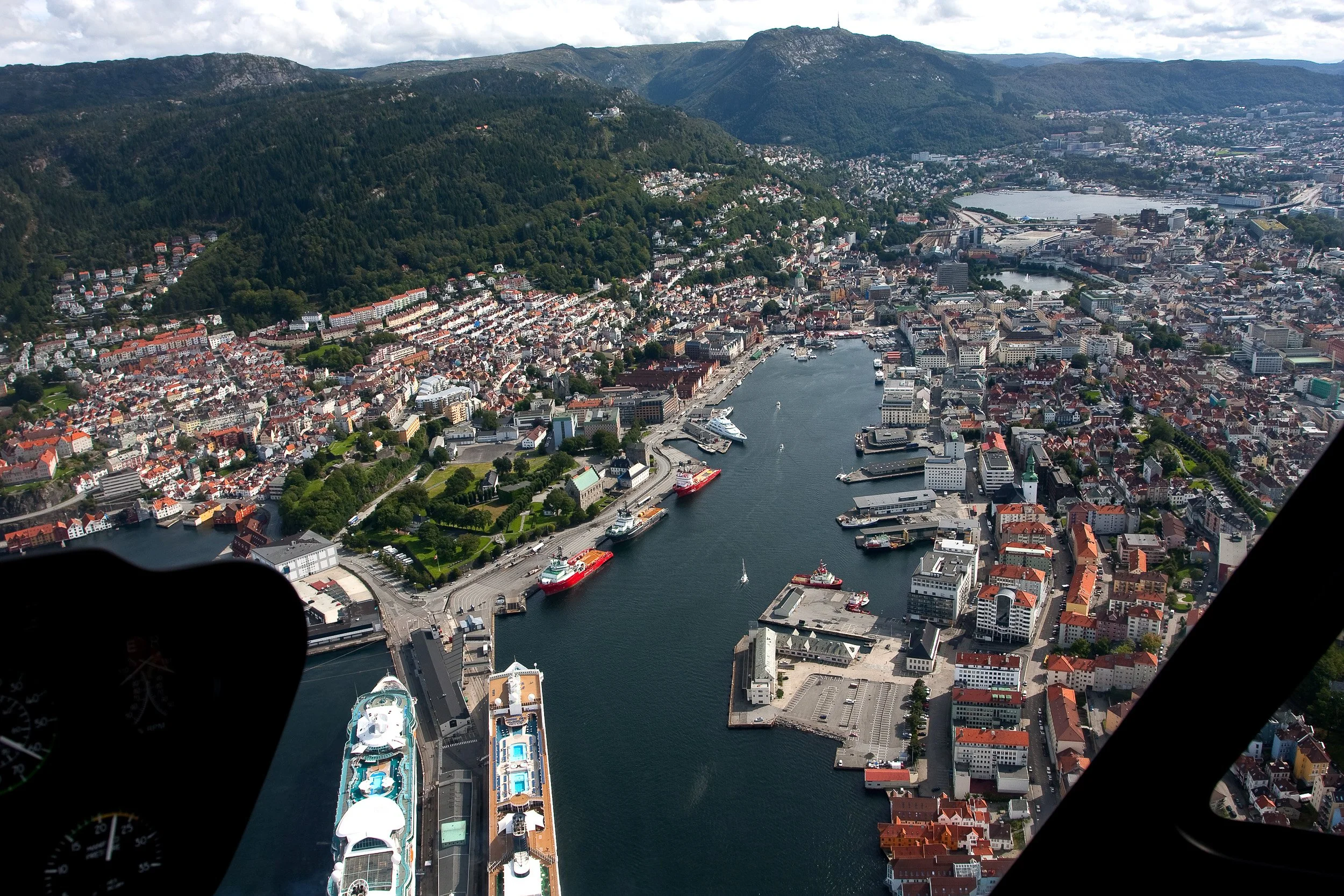 Chopper view of Bergen