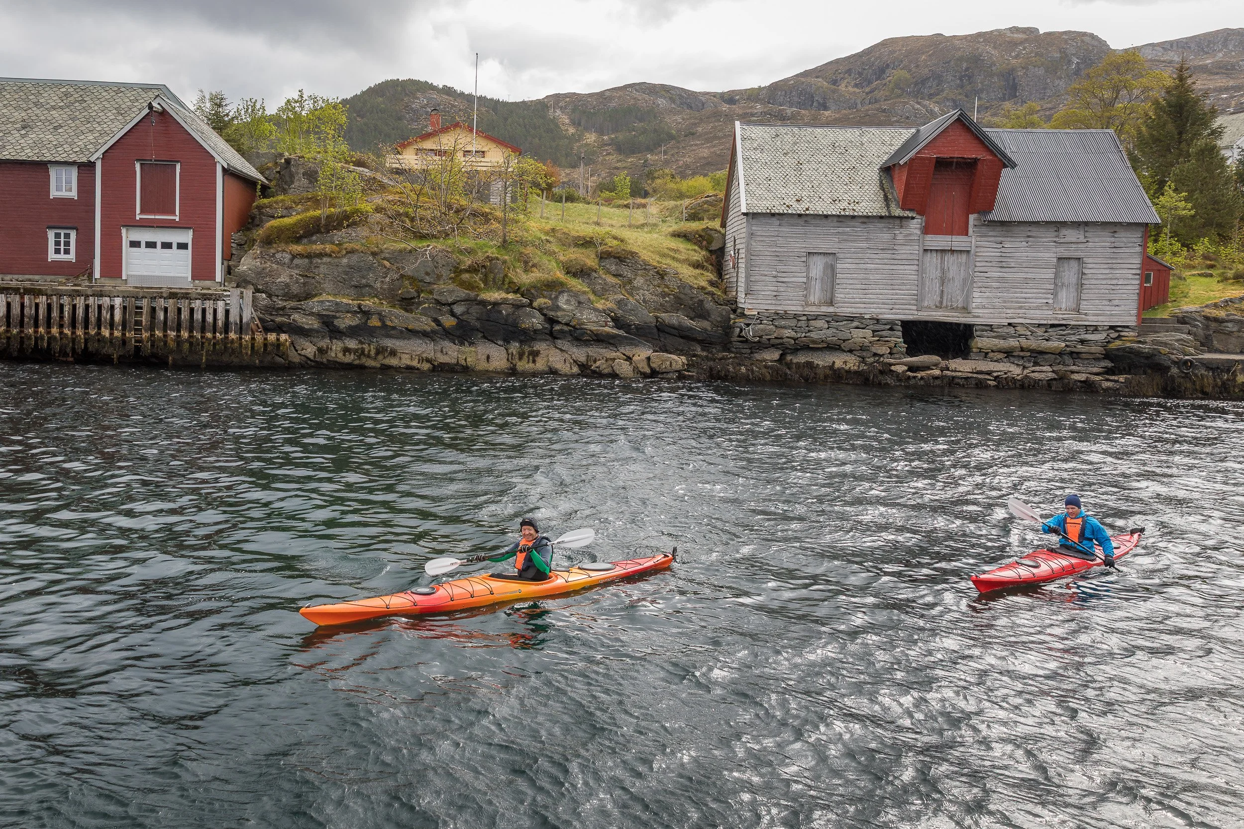 Kajakkpadling i Vågen, Husevåg