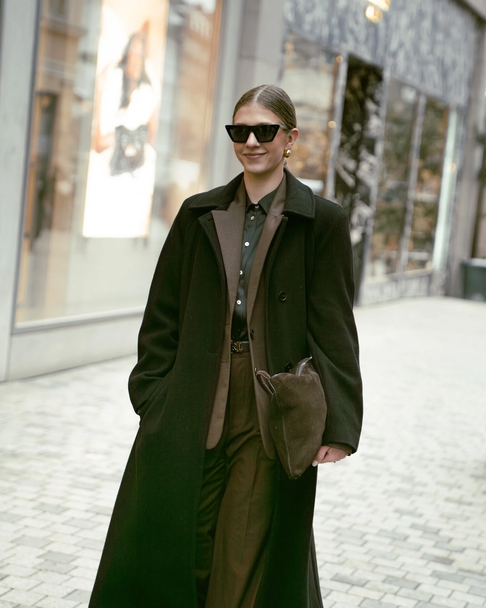 Editorial Streetstyle von Luise Albrecht für The Neutral Blazer, aufgenommen während der Copenhagen Fashion Week 2026.