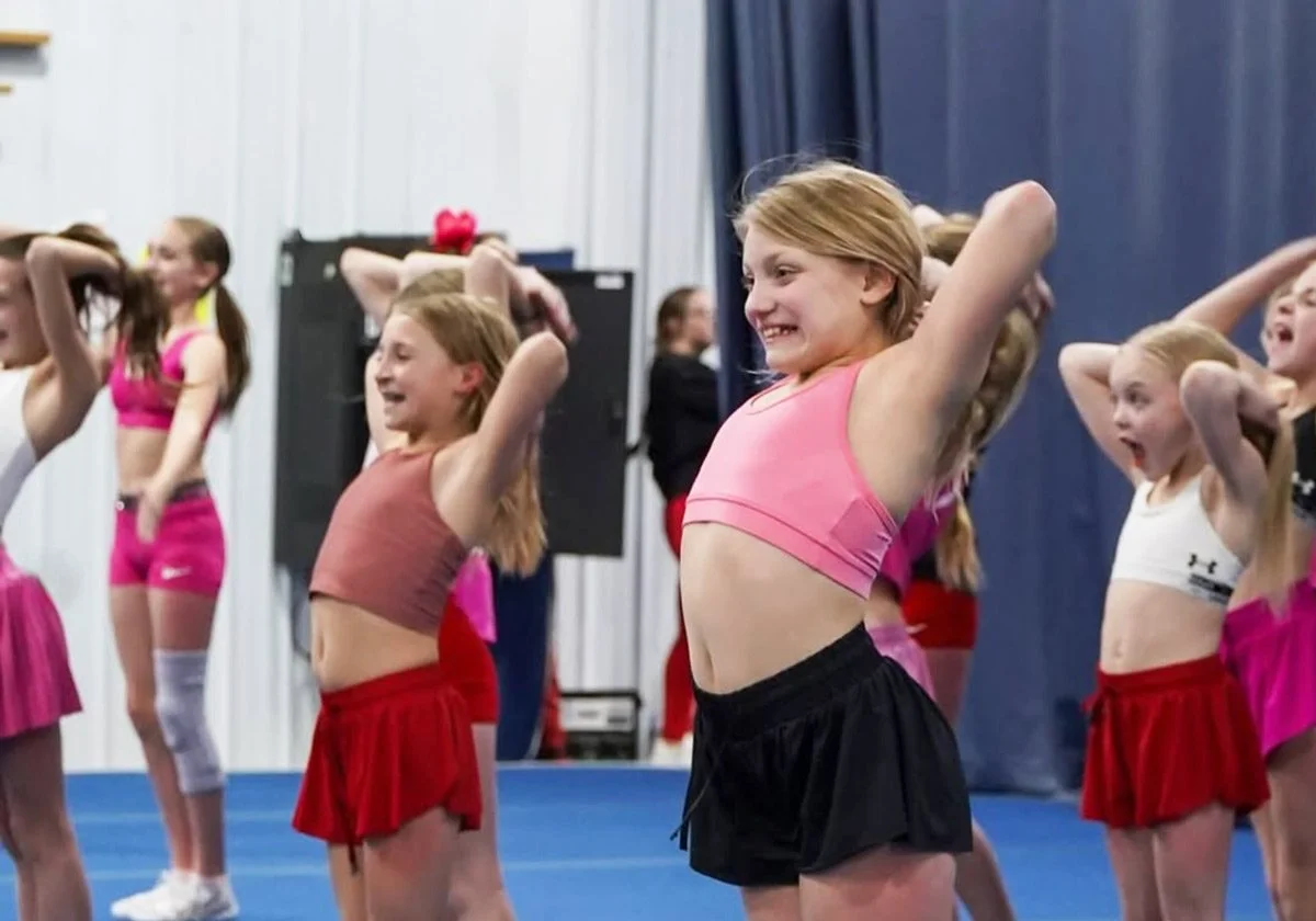 Dakota Spirit Cheerleaders at practice.