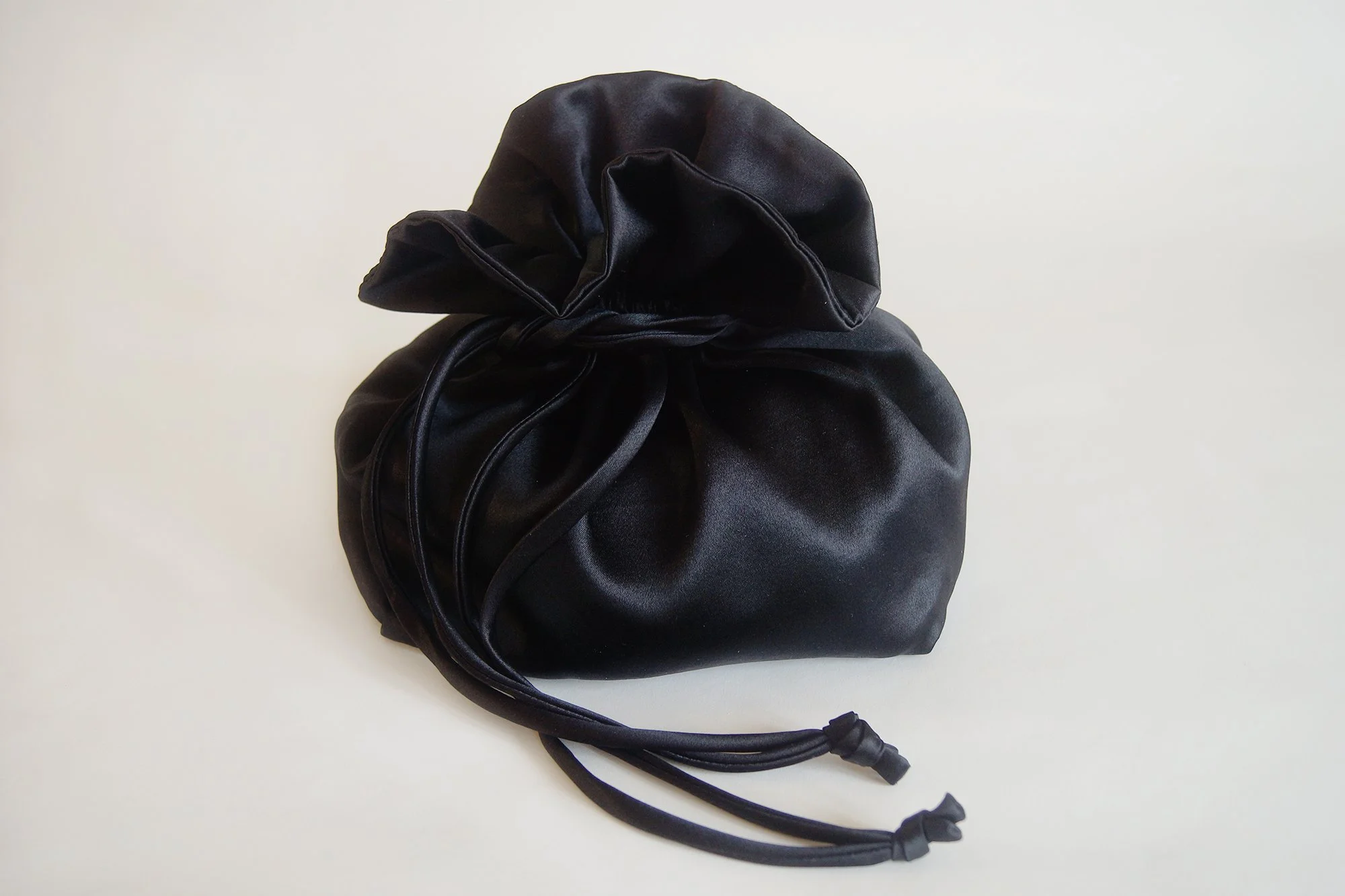Black Satin_DSC01269-2000w_2000w copy.jpg