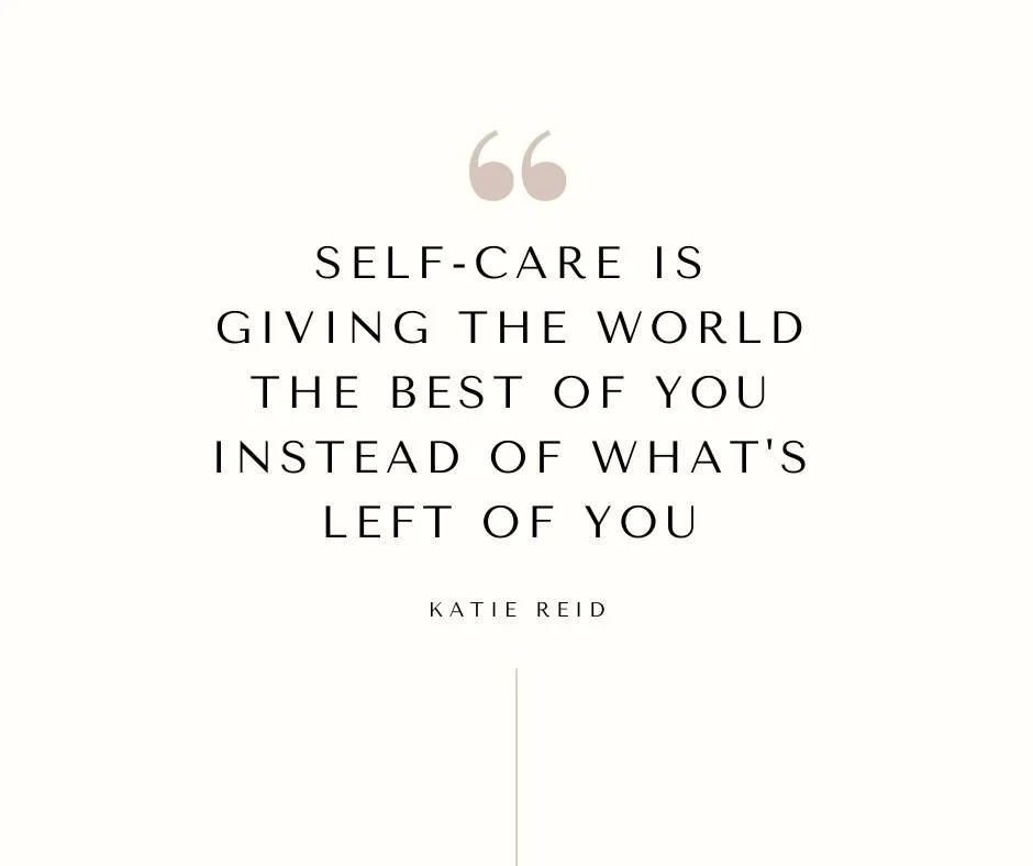 🌿 Simple Sunday Reflection

Before the week begins, take a moment to check in with your own emotions. 💛
Ask yourself:
How am I feeling right now?
What do I need to feel supported or calm?
How can I show up fully for my family this week?
When parent