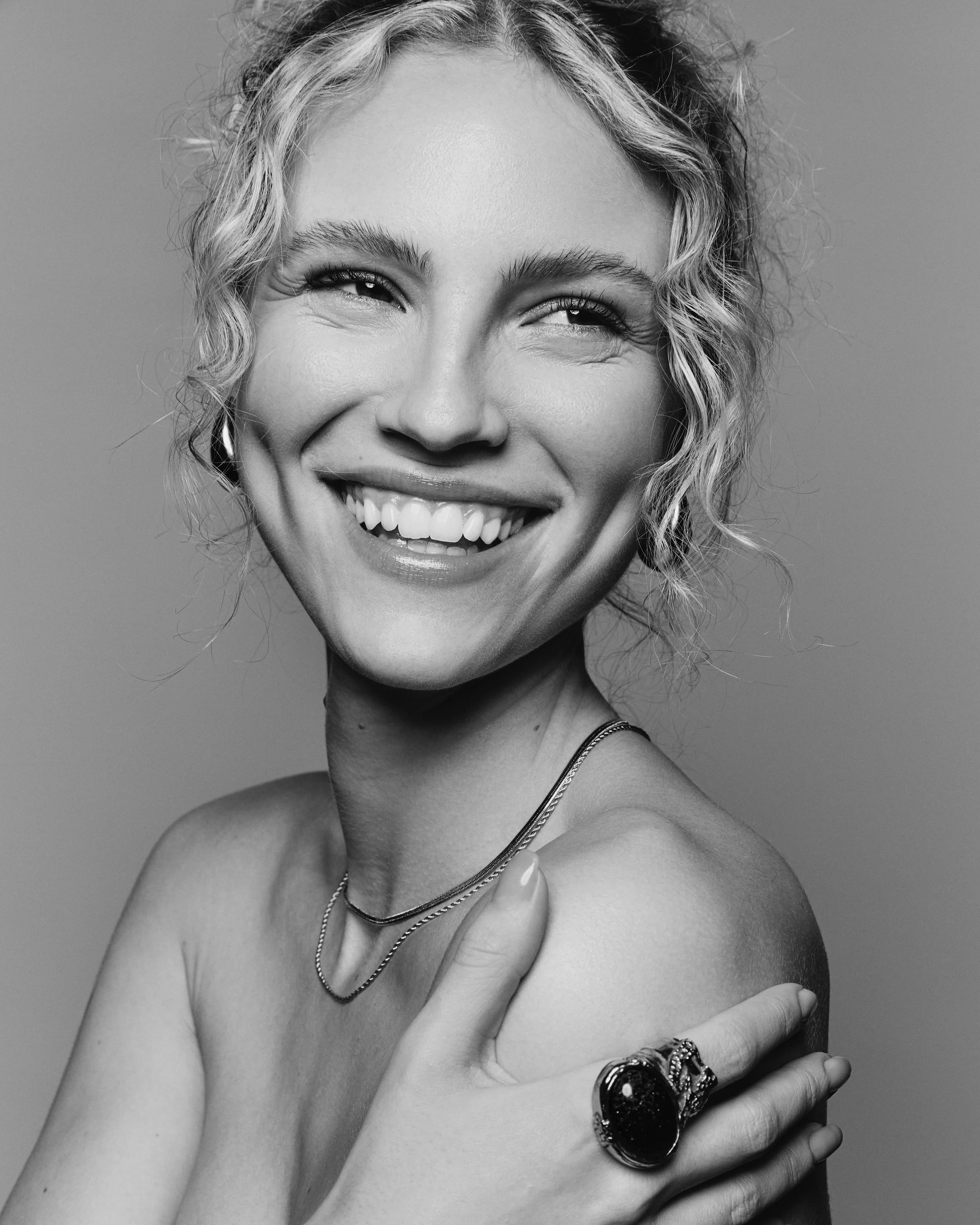 ALEX EDITORIAl (1).jpg