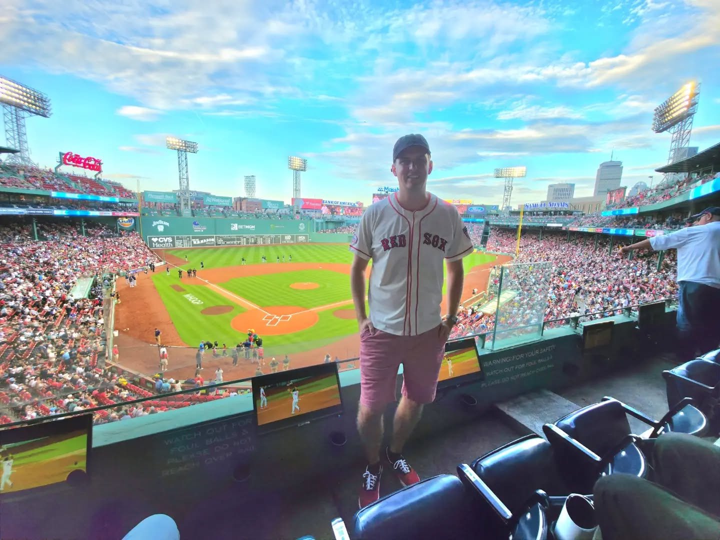 Our Chief Technology Officer at Klymatrix was hosted on Monday in the @dell Technologies Club at @fenwaypark for an epic Boston @redsox walkoff win vs. the Seattle @mariners! ⚾️🎉

Eric was impressed by the recycling tech at Fenway and had great disc