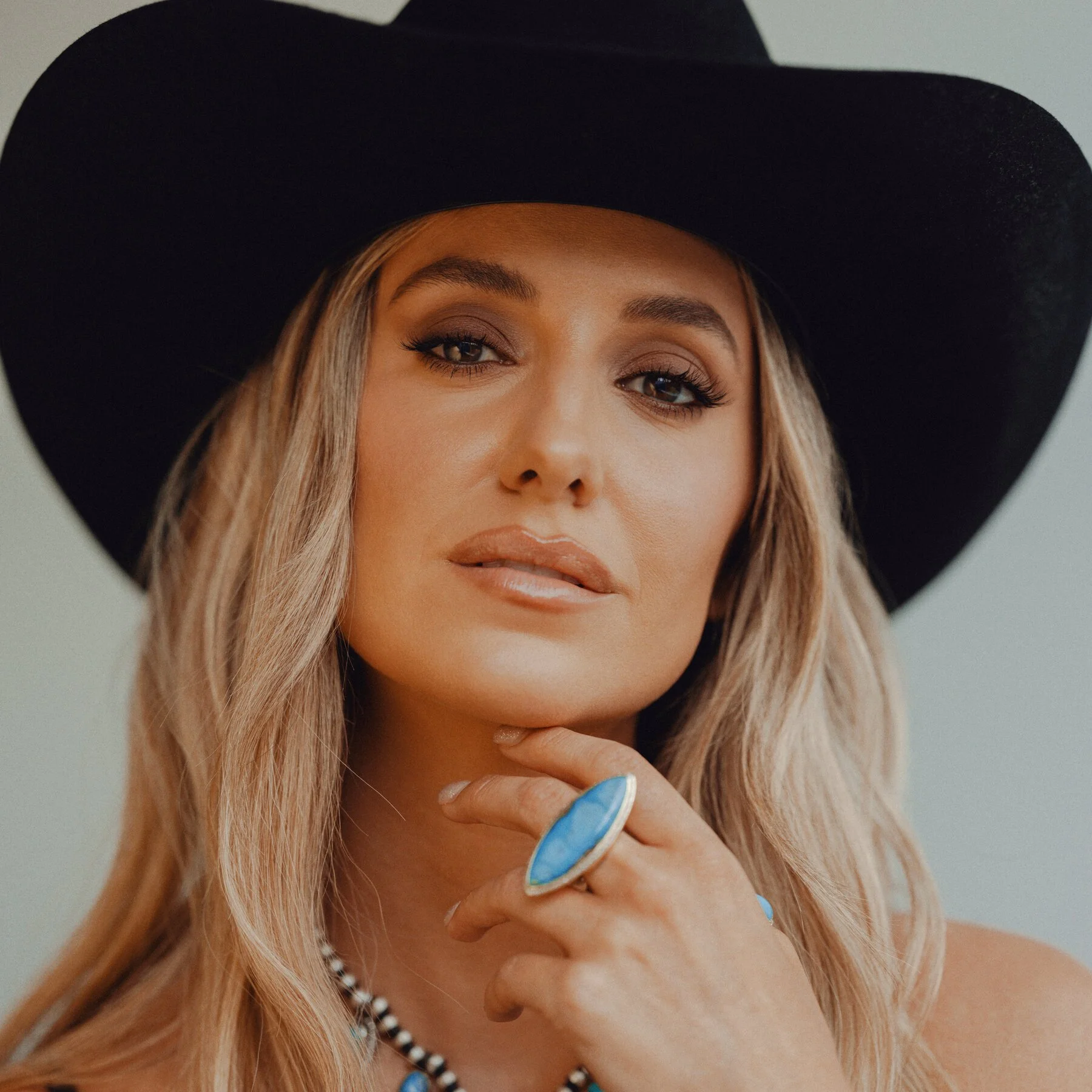 Lainey Wilson - March 21 -Chartered Shuttle Trip to WinStar Casino (1:00PM –9:00 AM) (Overnight)