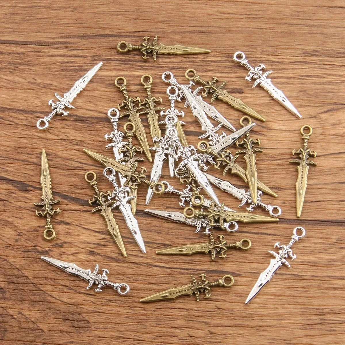 Dollhous Miniature Swords – Small Dagger Sword Miniatures for Dollhouse, Fantasy & Mini Scenes