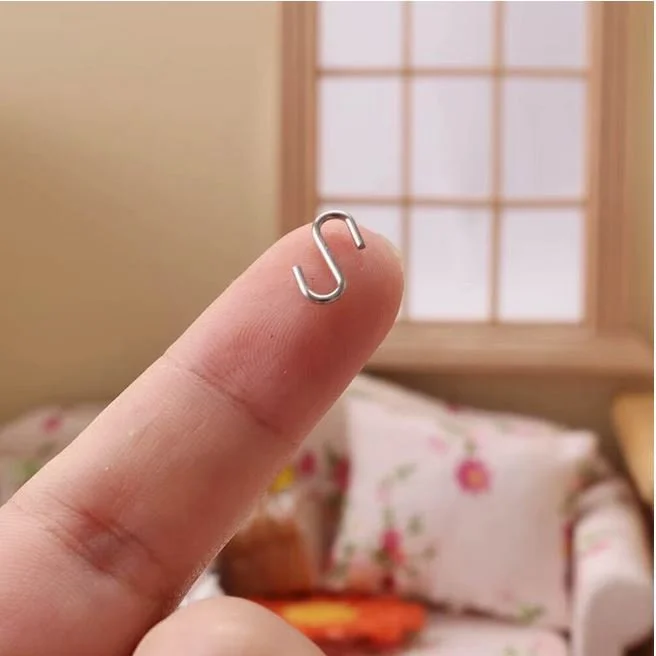Dollhouse Mini S Hooks – 12-Piece Metal S-Shaped Hook Set for Crafts, Dollhouse & Organization (1″ or 1/2″)