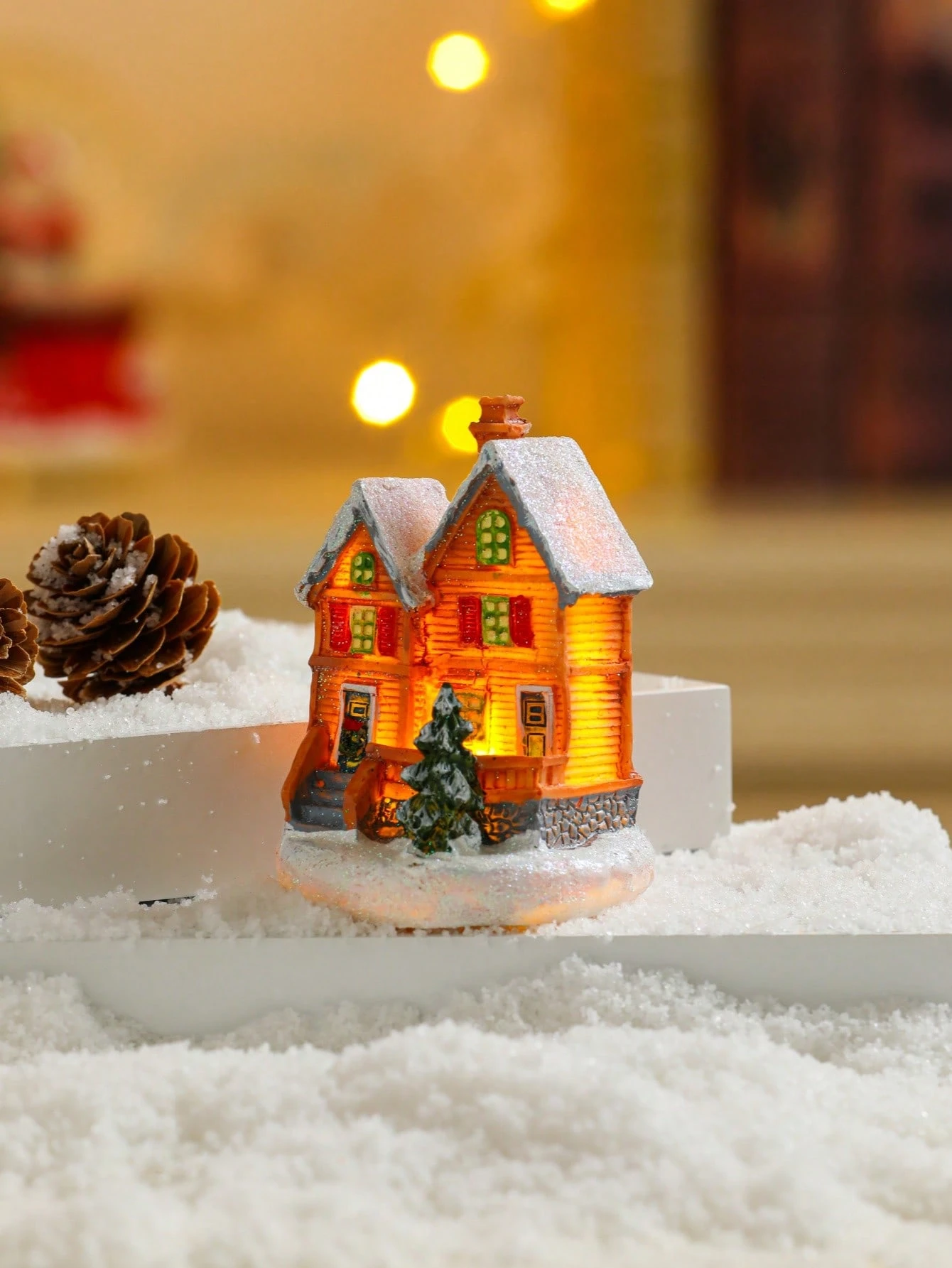 Dollhouse LED Lighted Miniature Winter House – Snowy Cottage Décor – Dollhouse & Holiday Display