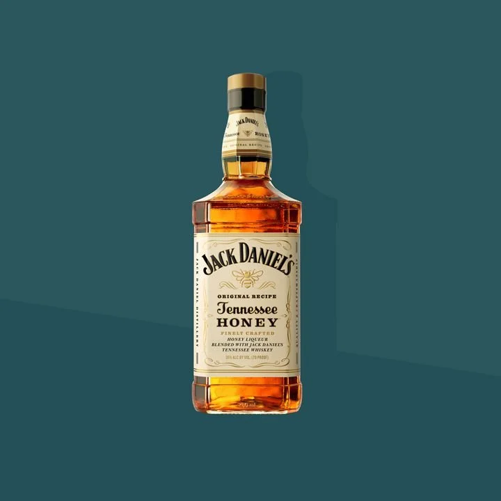 bottle-review_Jack-Daniels-Tennessee-Honey_720x720-d4d8832a58fa48bf96abd47a9066a011.jpg