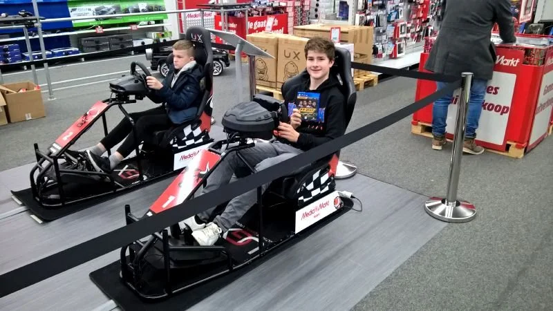 Calvin wint E-game wedstrijd bij MediaMarkt Hoorn