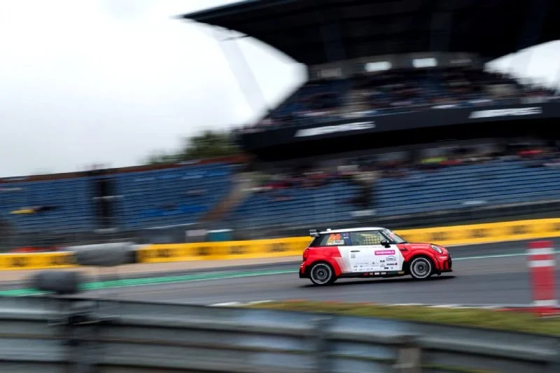 Calvin de Groot claims back-to-back NXT Gen Cup wins at Nürburgring