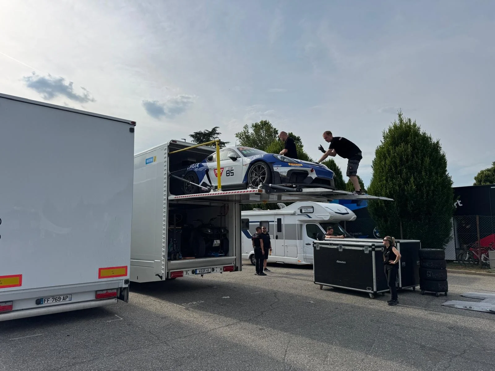 GT44 European Series Monza (14).jpeg