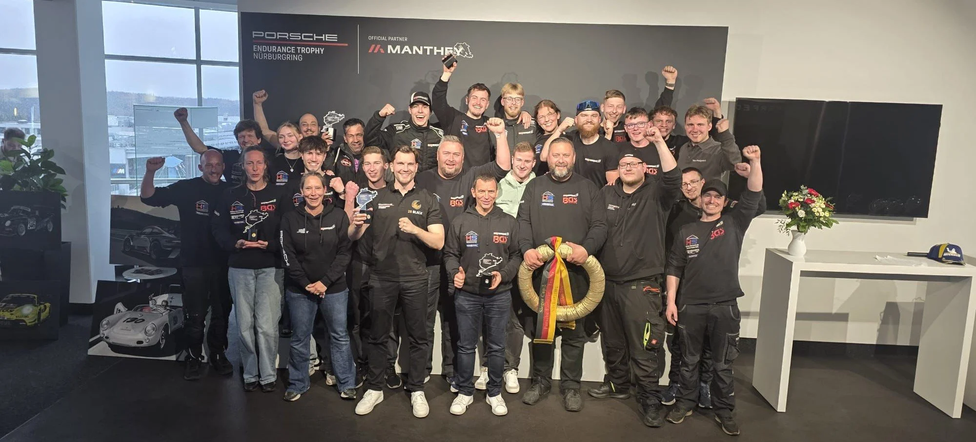 Teamfoto NLS3 2.jpeg