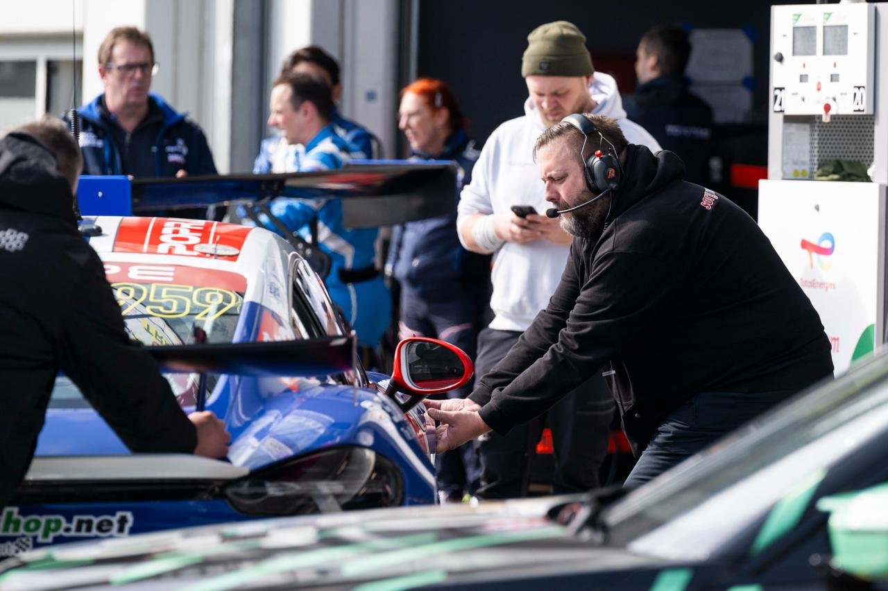 Calvin @ PETN2 - NLS2 Nürburgring Porsche (36).jpeg
