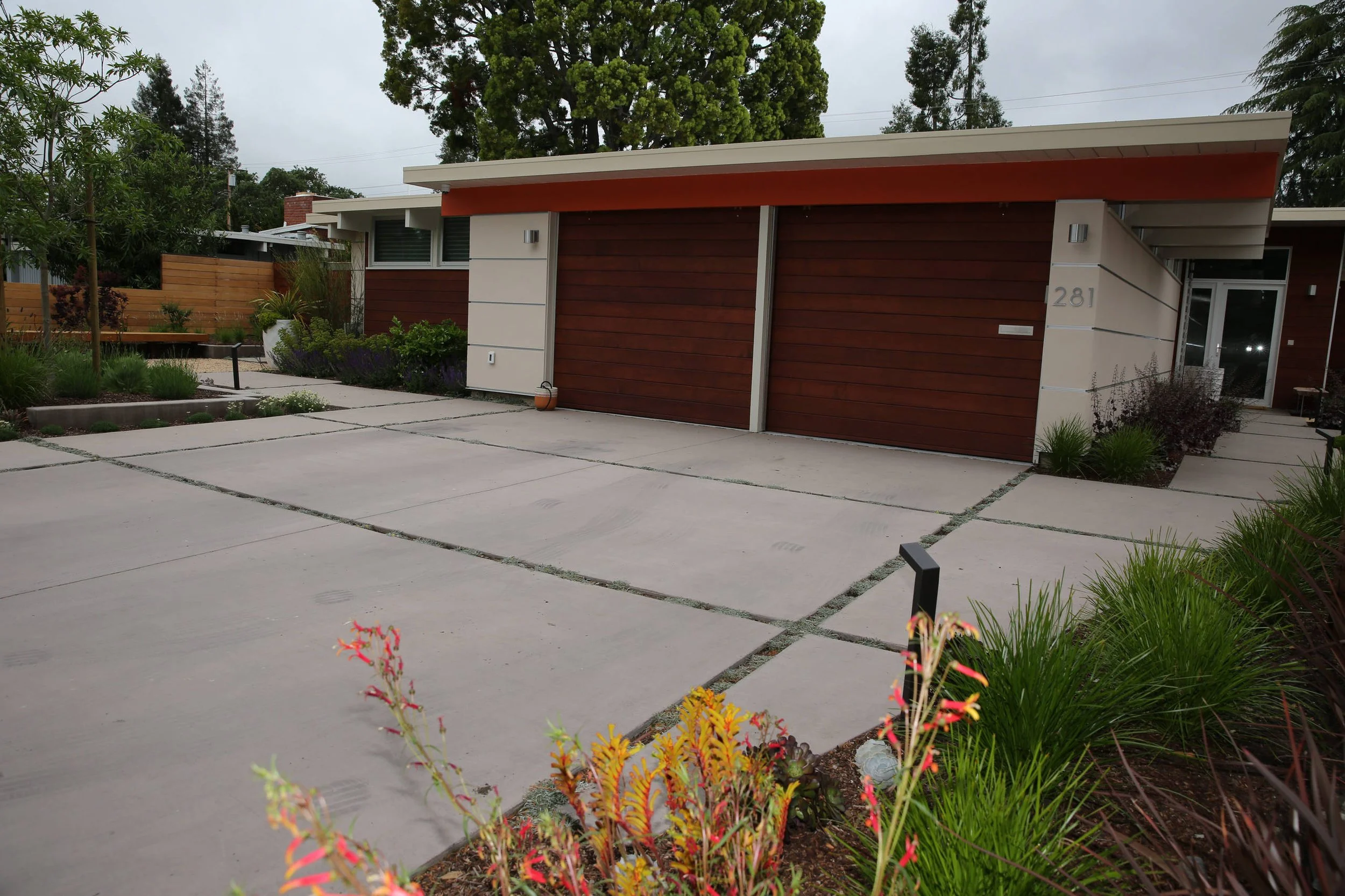 garden-route-palo-alto-eichler-residence-06.jpg