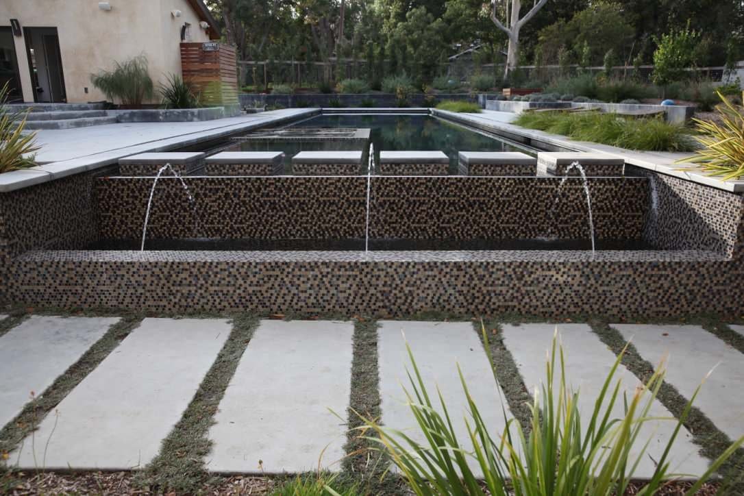 Palo Alto Contemporary Retreat