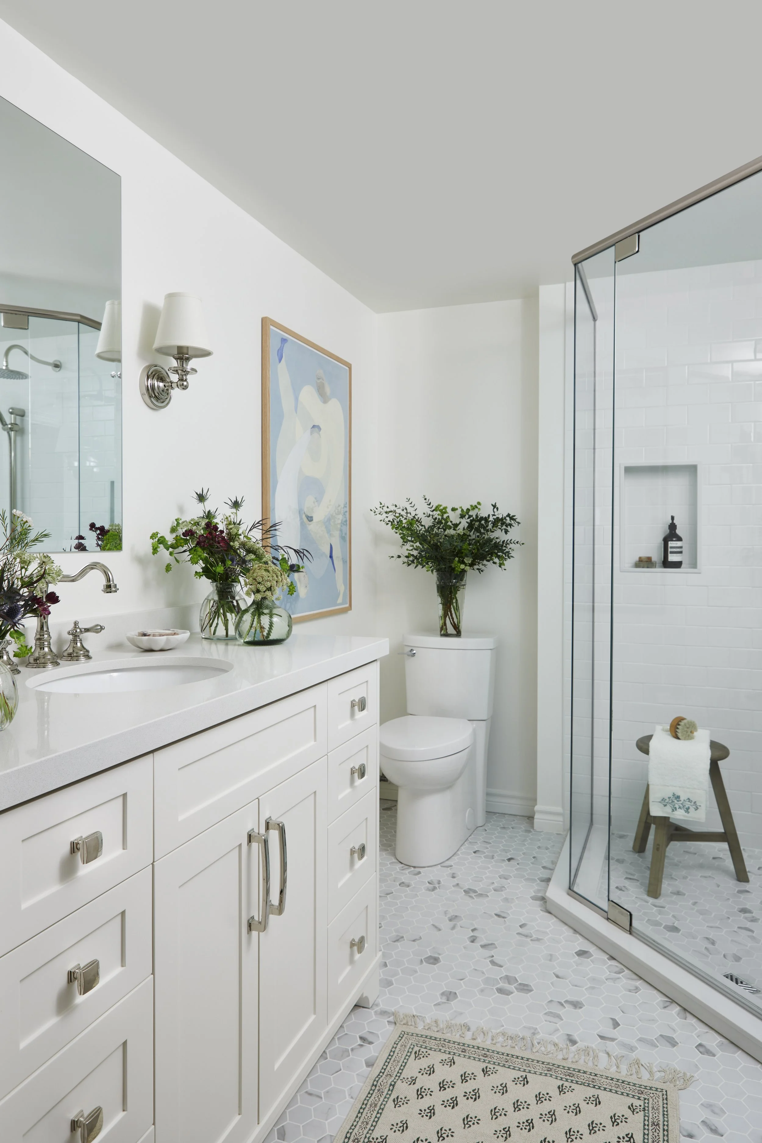 Raglan </br> <em> Collingwood, 2023 April </em>